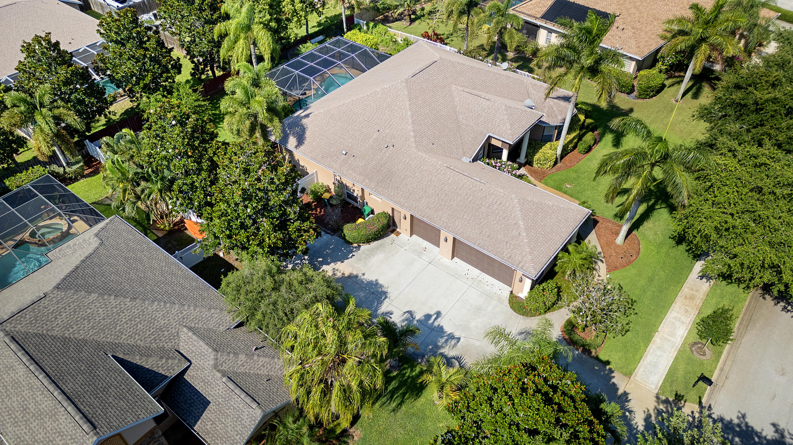 740 Carriage Lane