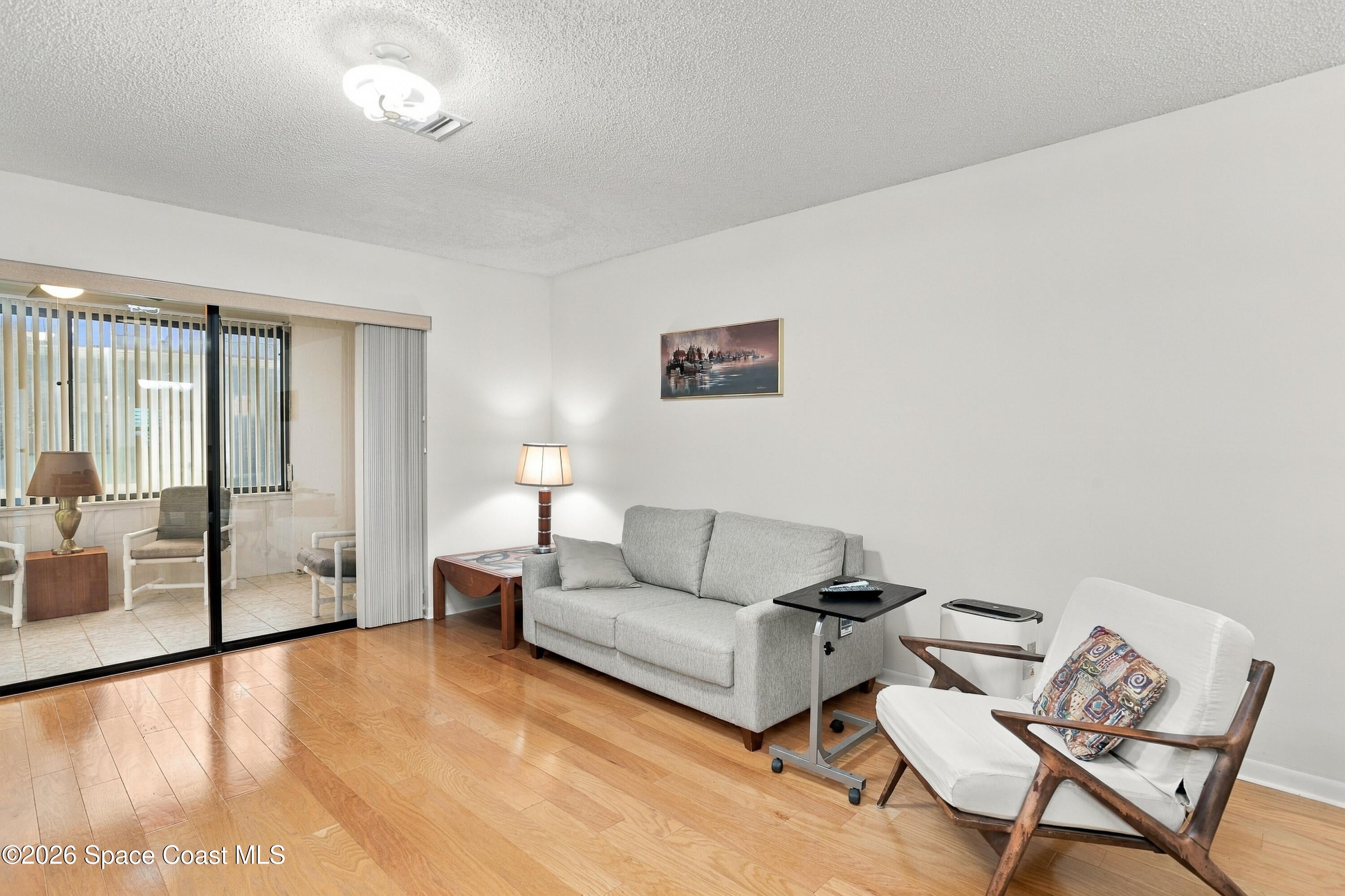 290 Paradise Boulevard 13