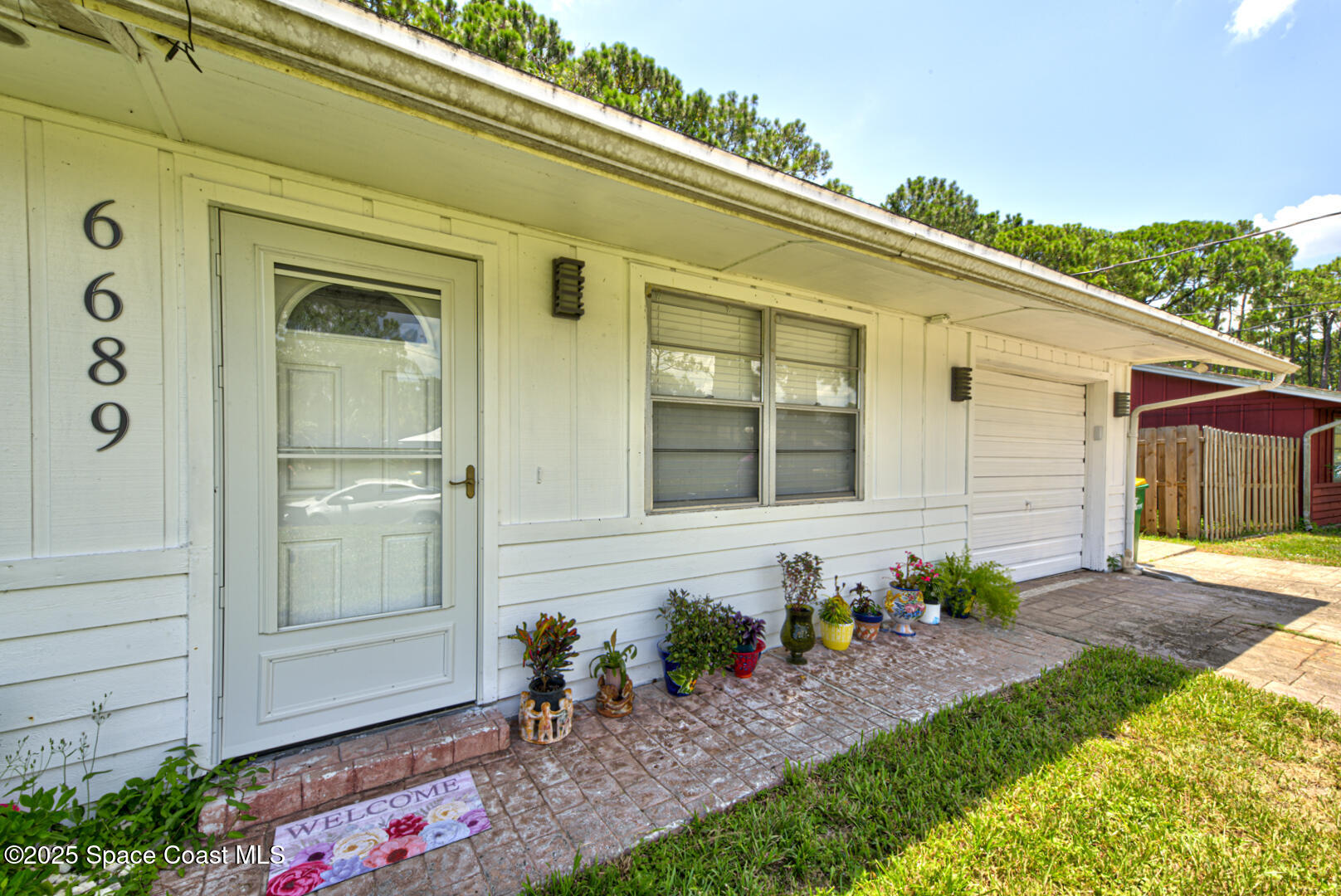 6689 Cecil Road