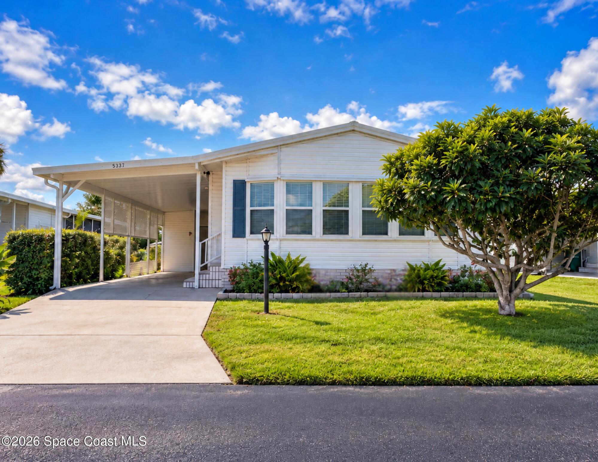 5337 Bison Street P14