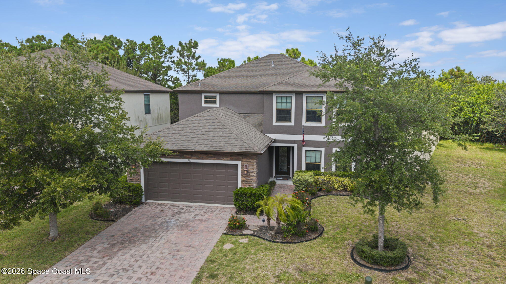 553 Trymore Drive SE