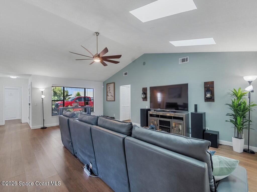 330 W Forest Trail