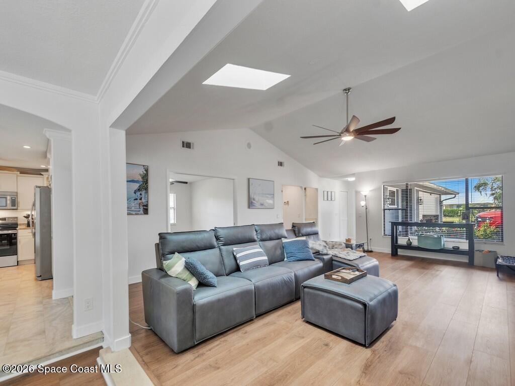 330 W Forest Trail