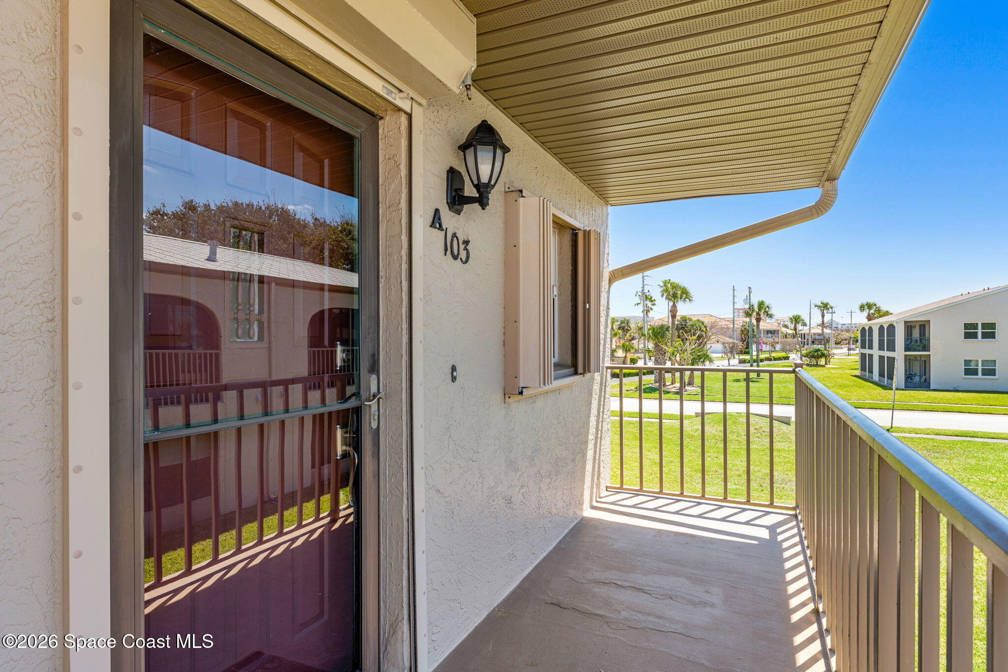 7301 Ridgewood Avenue A103