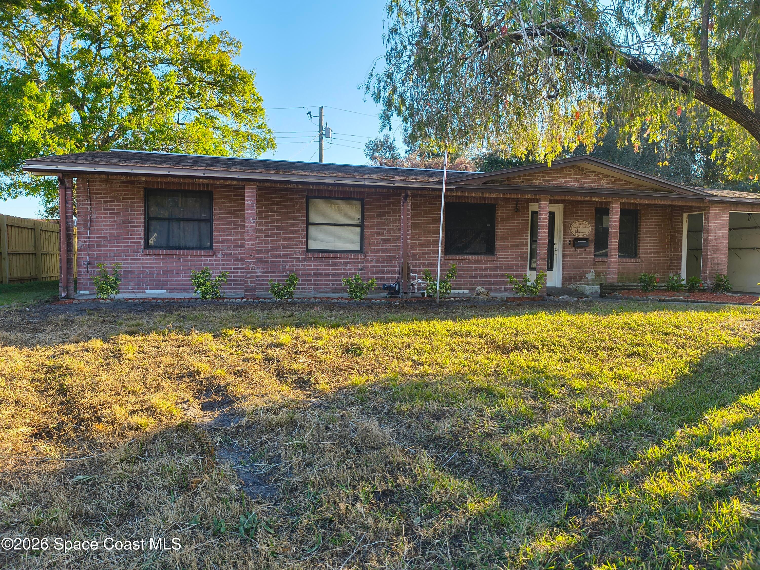 2441 Lorna Drive