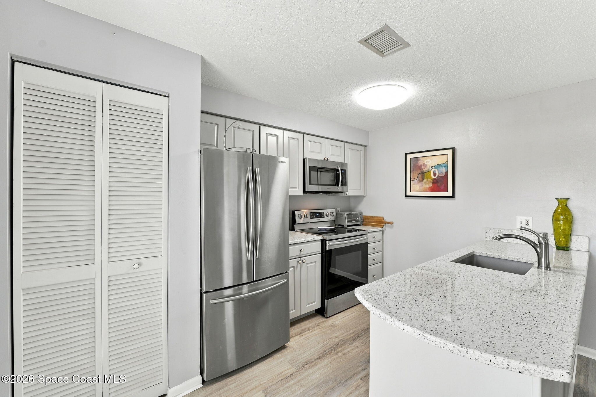 3267 River Villa Way