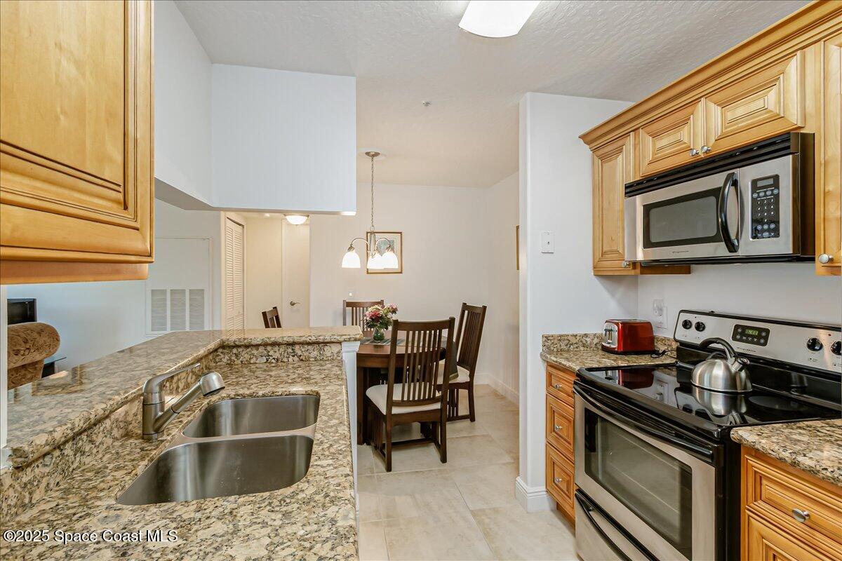 7667 N Wickham Road 208
