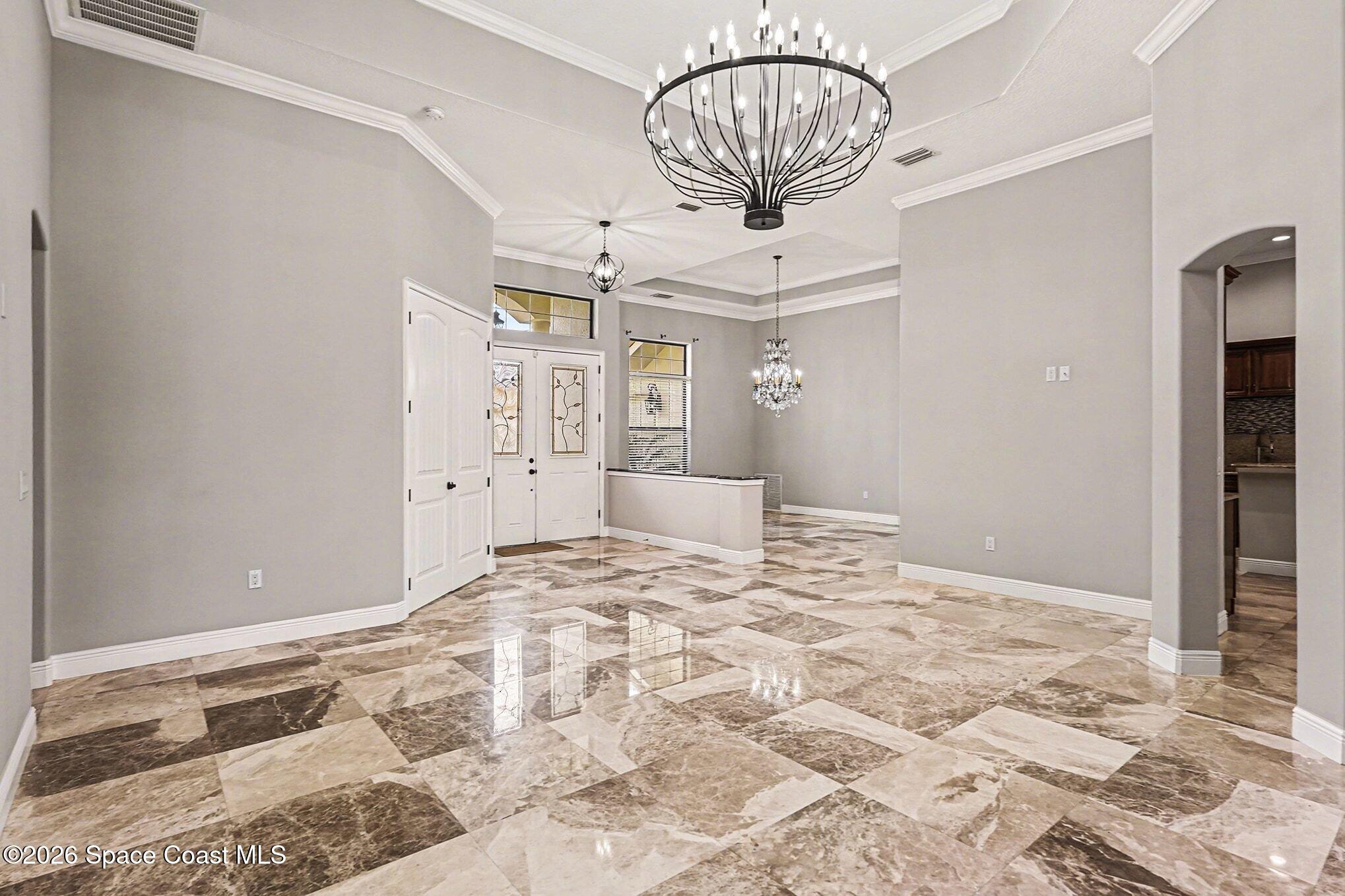 2036 Windbrook Drive SE