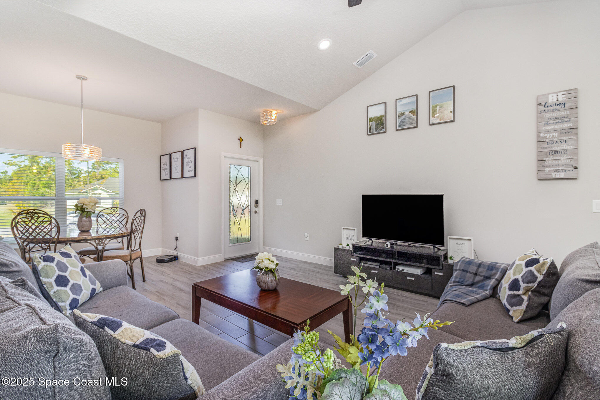 431 Bridgeport Avenue NW