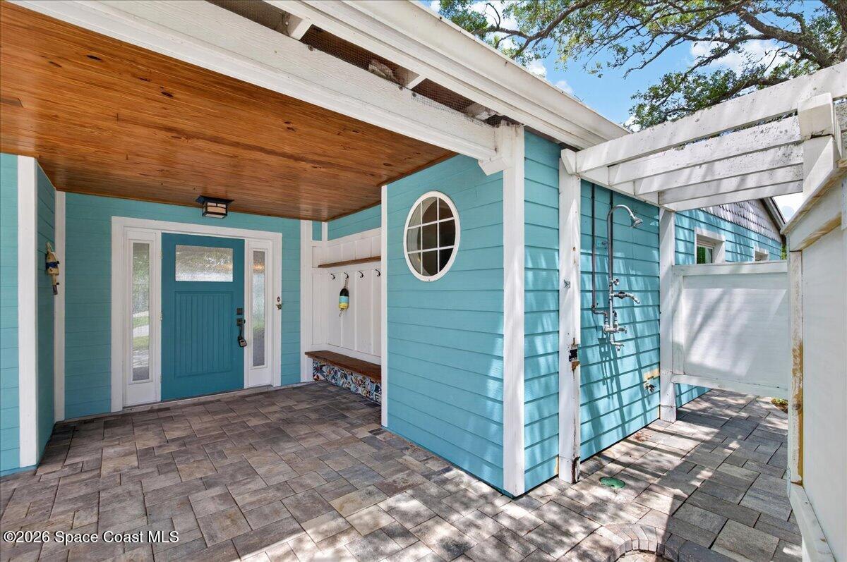 433 Blakey Boulevard