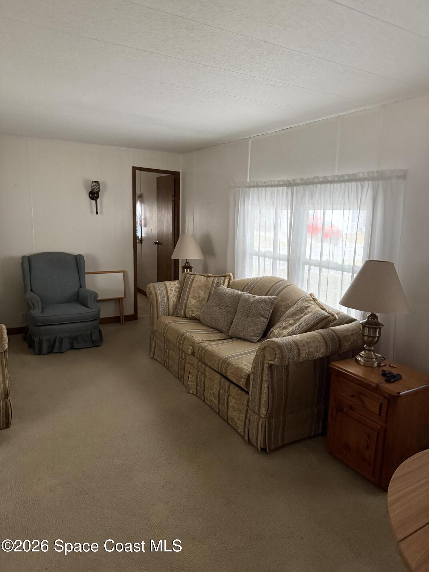 456 Holiday Park Boulevard NE