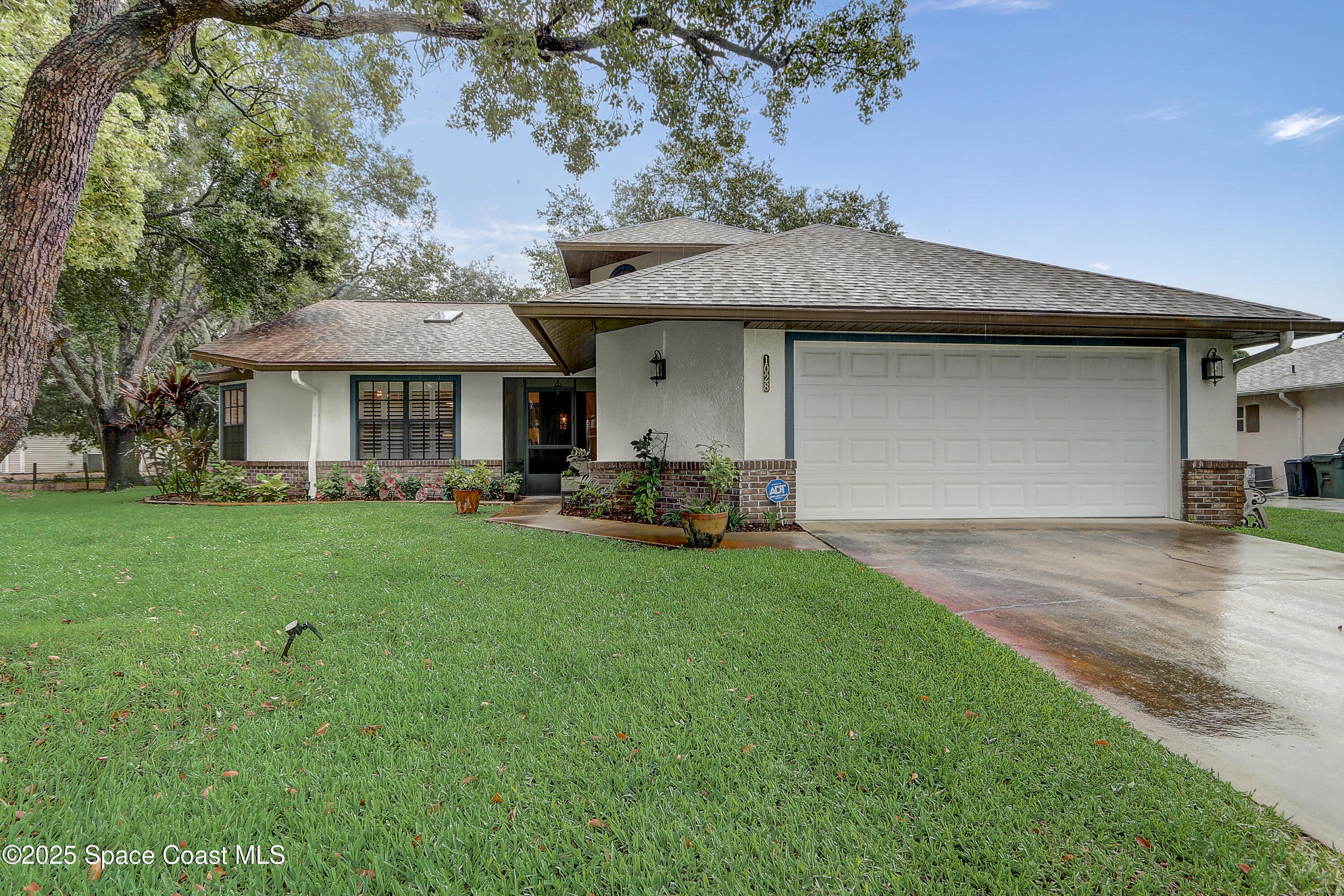 1028 Greenleaf Court