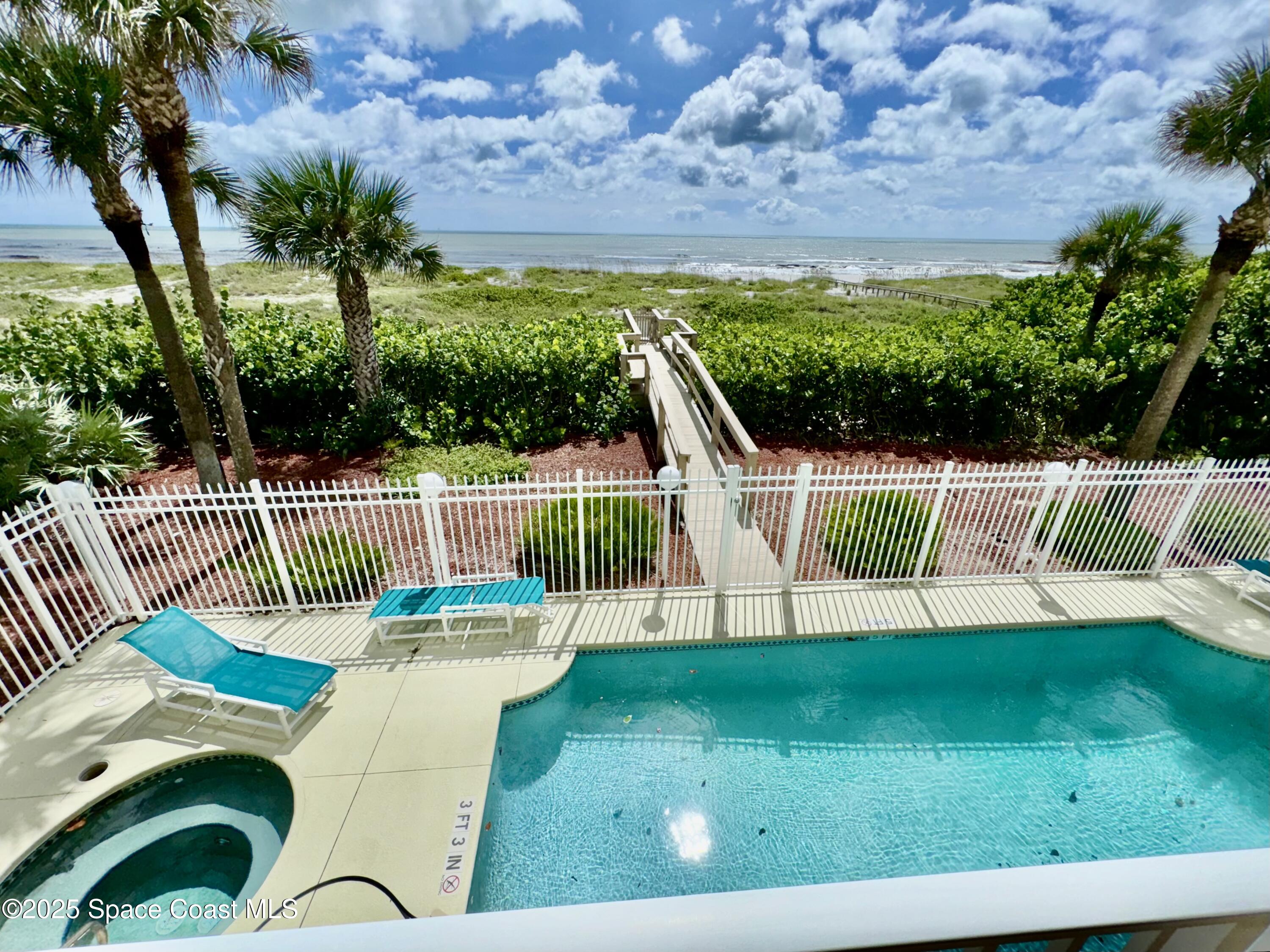 209 N Atlantic Avenue 6
