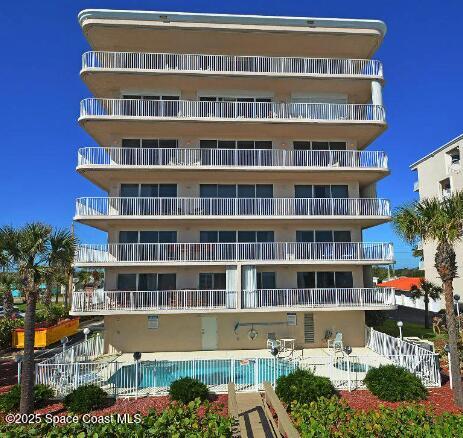 209 N Atlantic Avenue 6