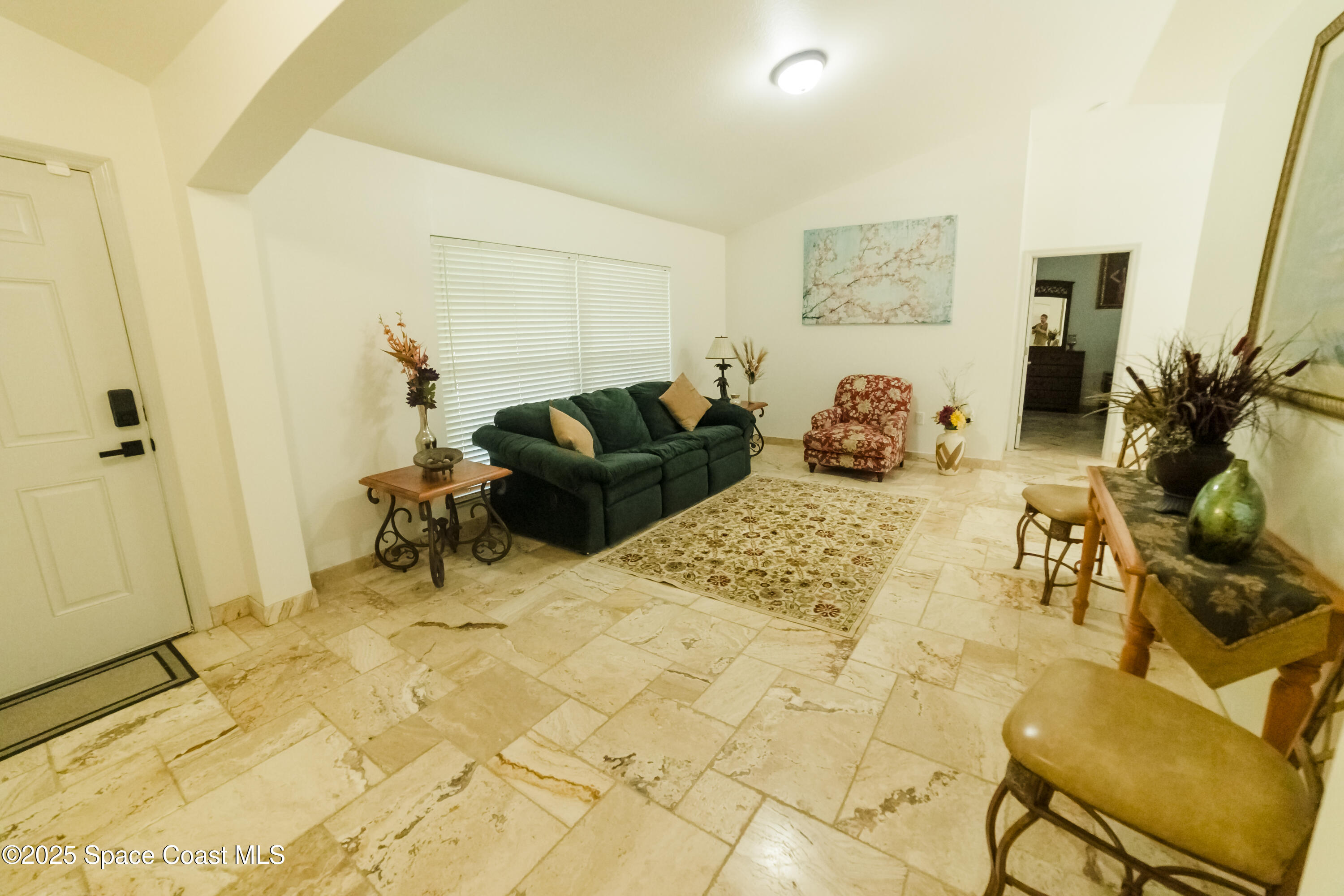 458 Beauregard Avenue NE