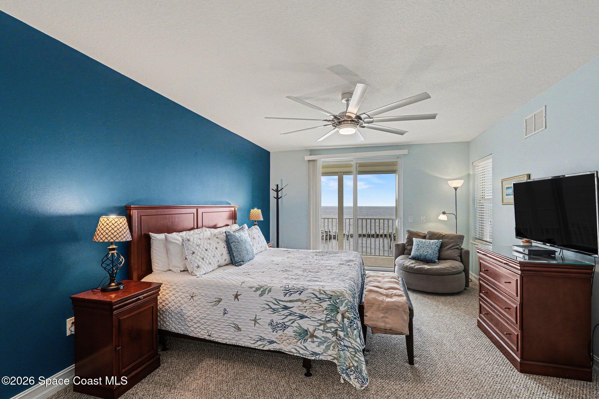 3 Indian River Avenue 405