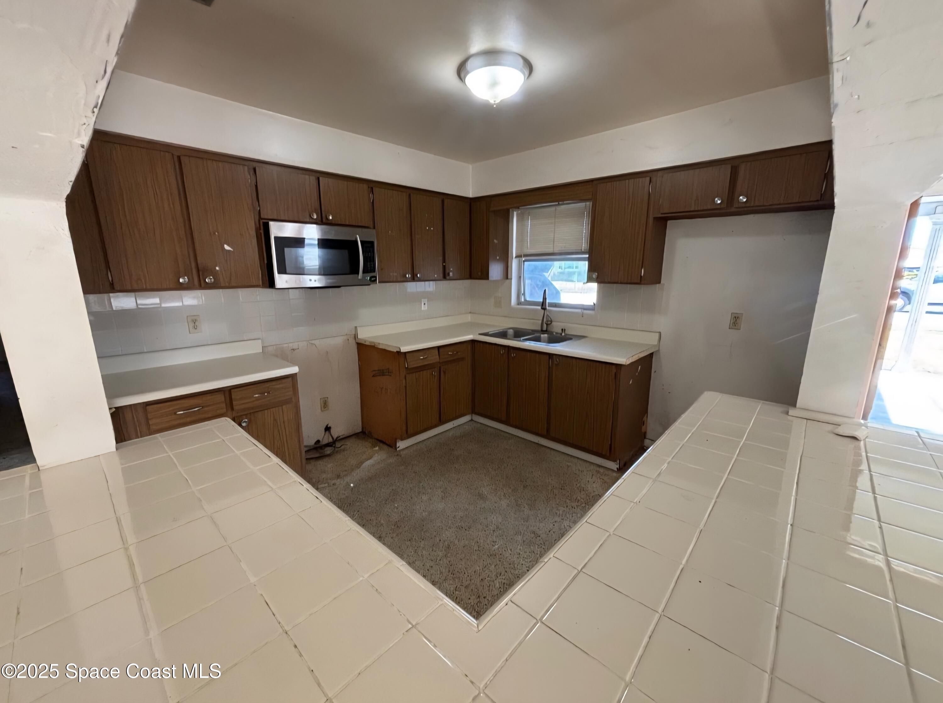 1085 N Montego Bay Drive N