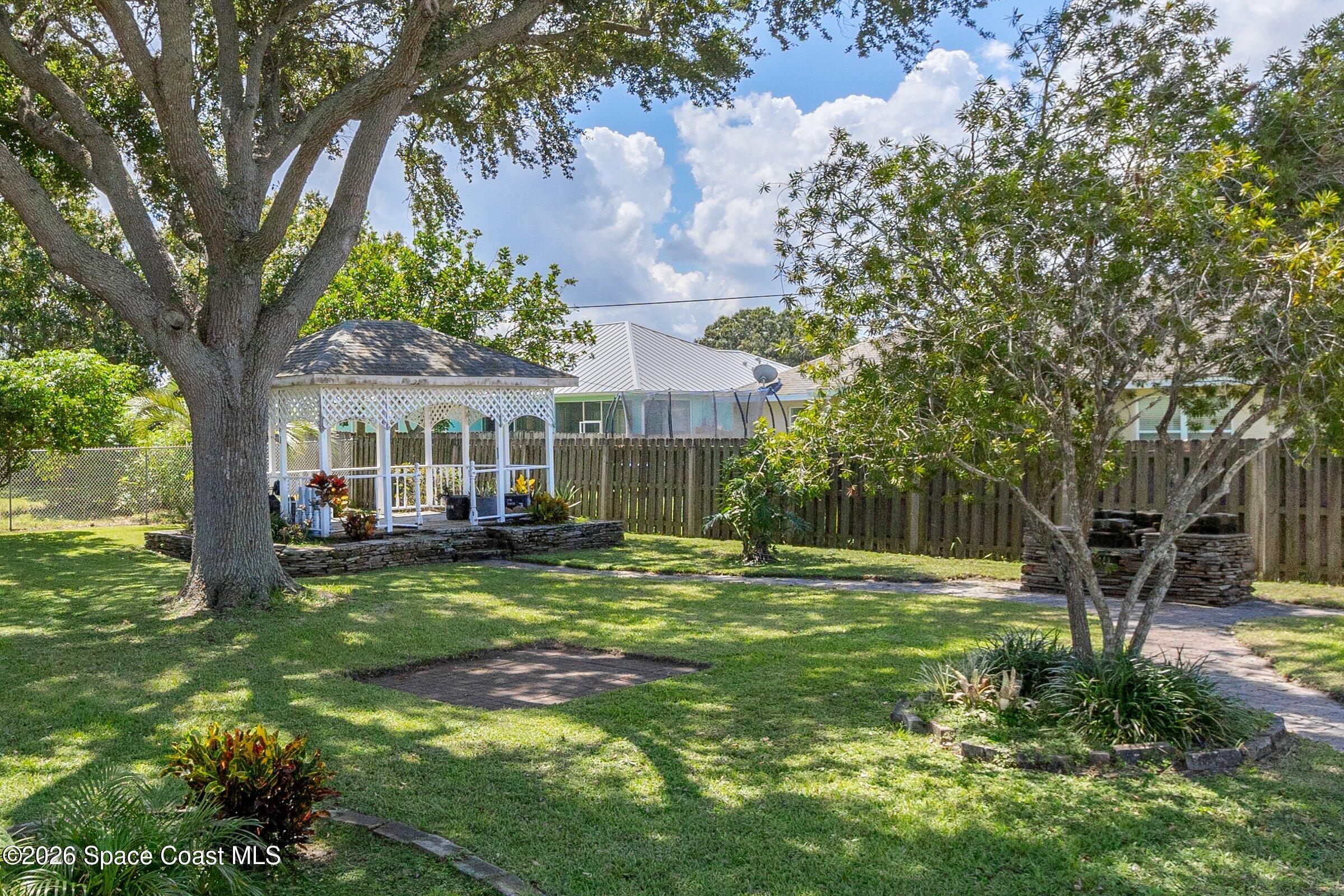 276 Roman Avenue NE