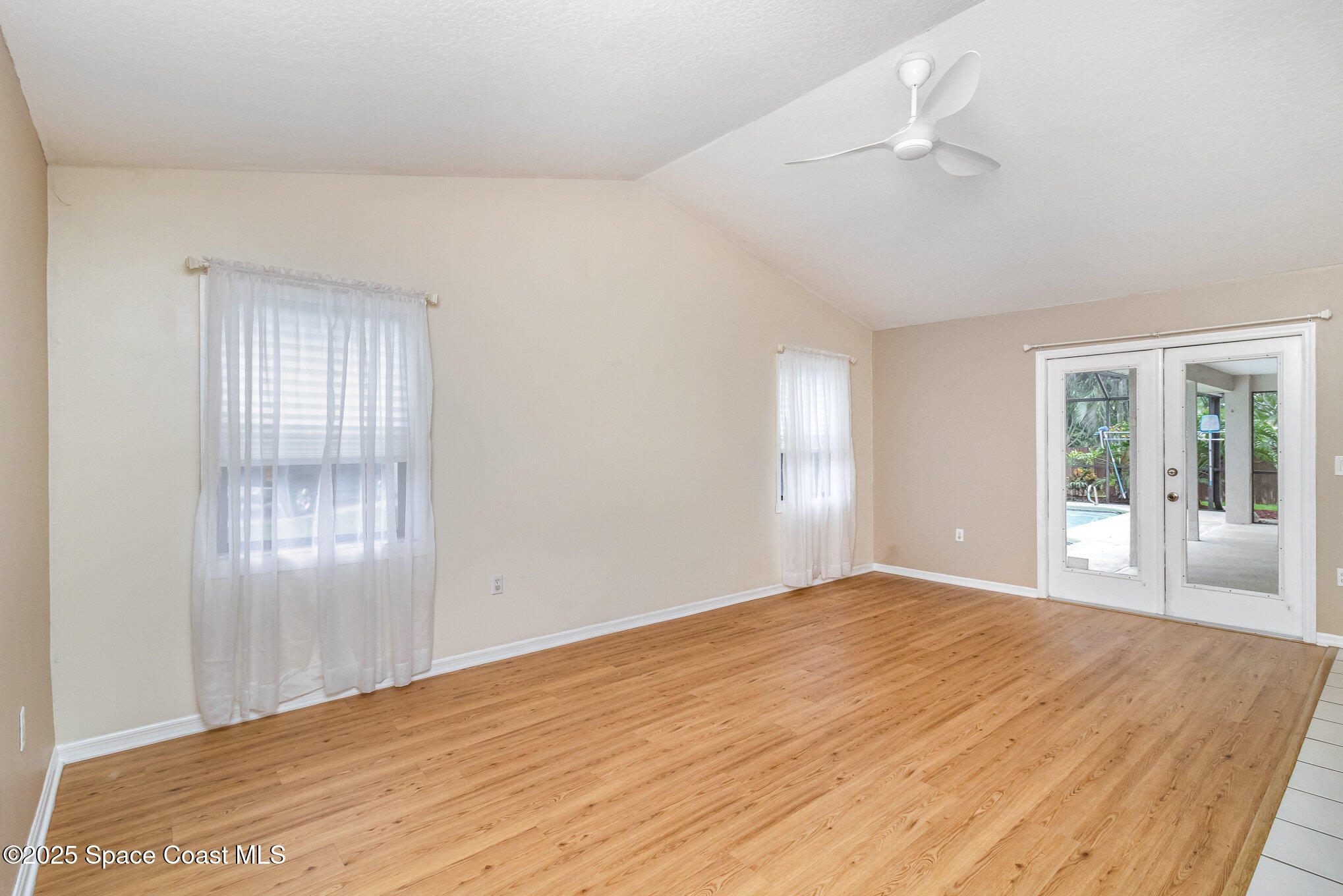 1260 Tropical Cove Drive