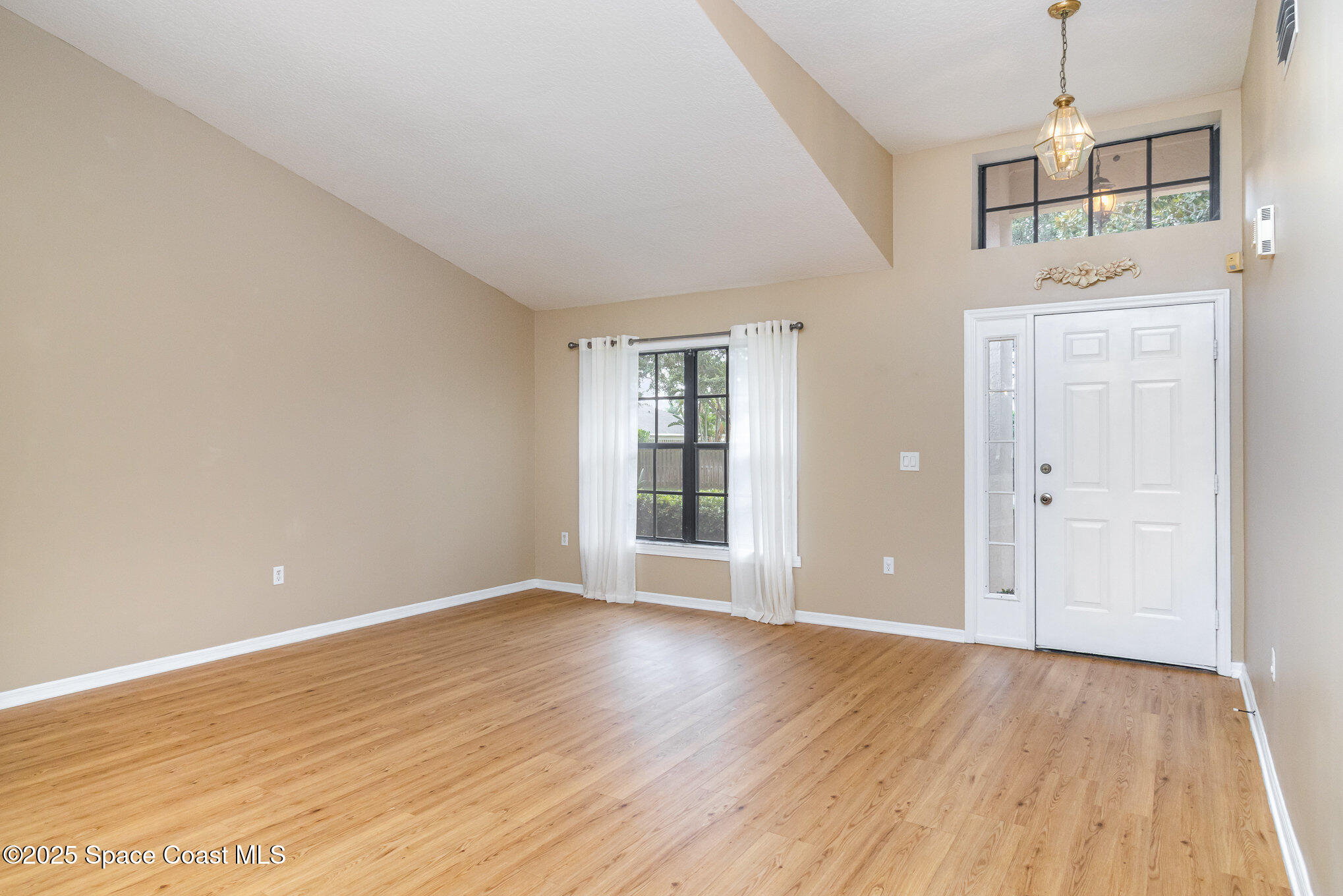 1260 Tropical Cove Drive