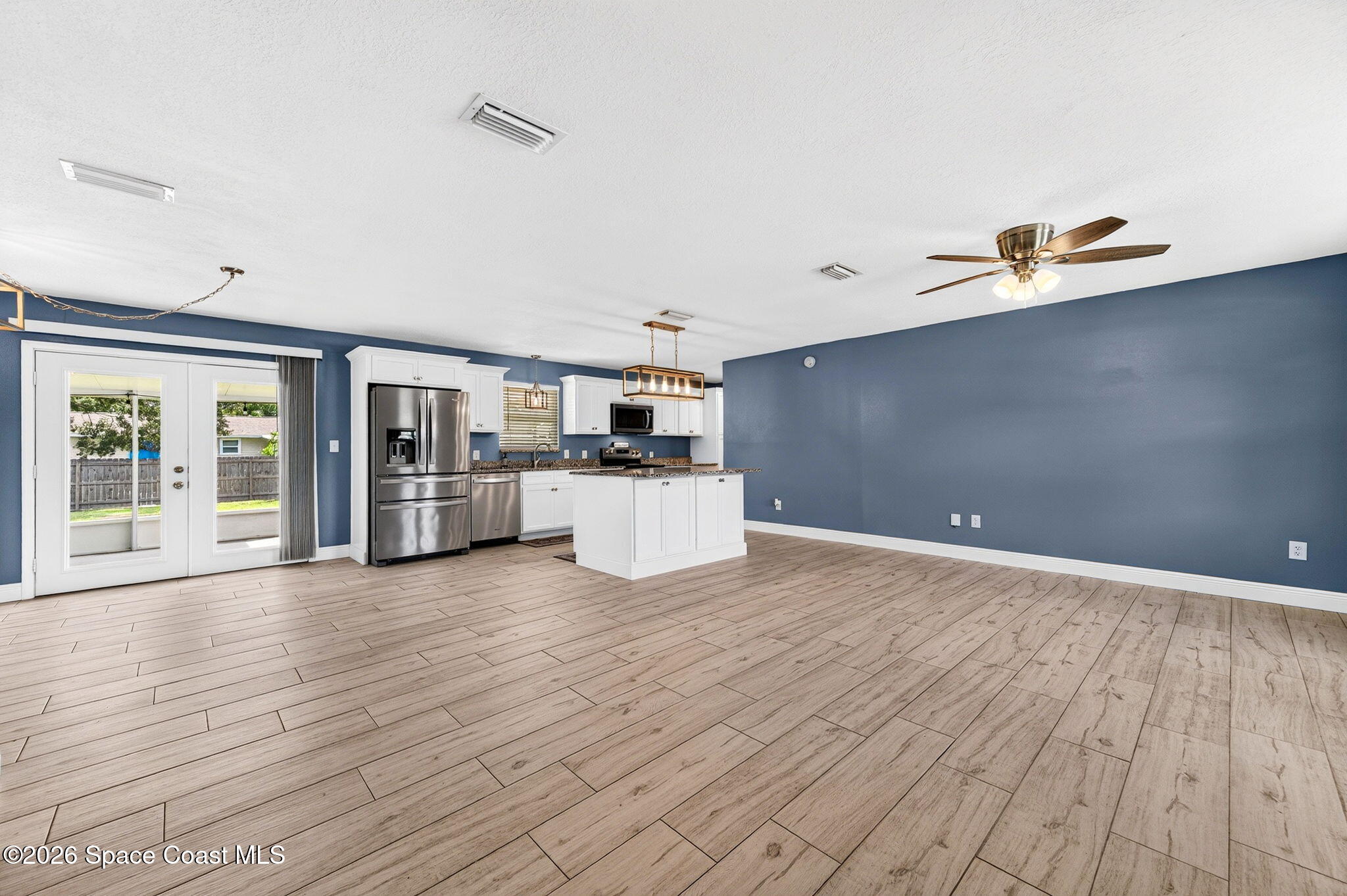 6075 Grissom Parkway