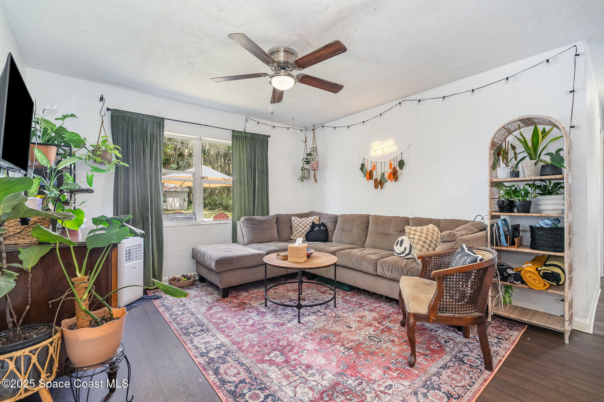 209 Plumosa Drive