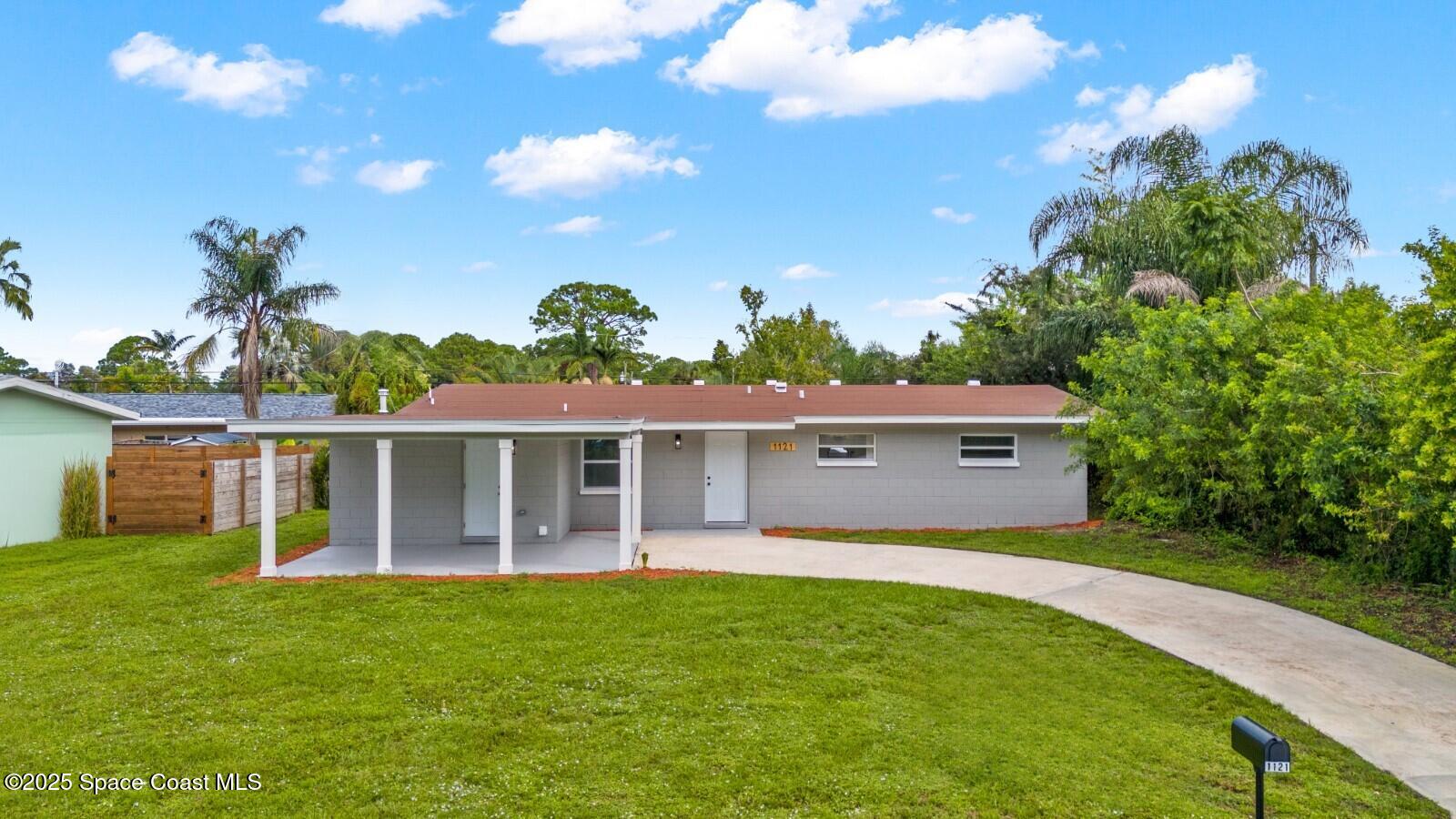 1121 Martha Lee Avenue