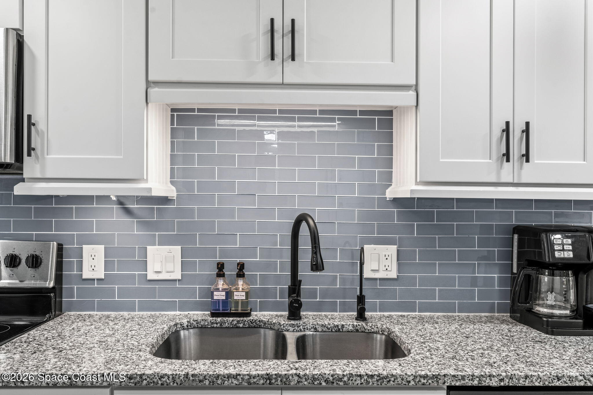 1010 Pinetree Drive 102