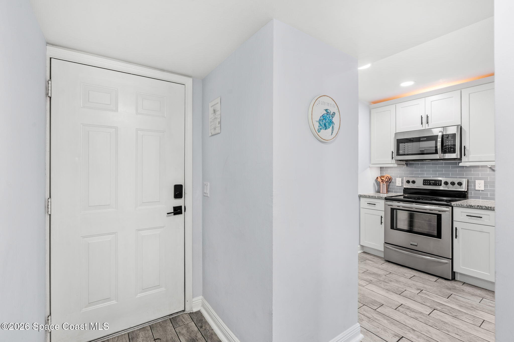 1010 Pinetree Drive 102