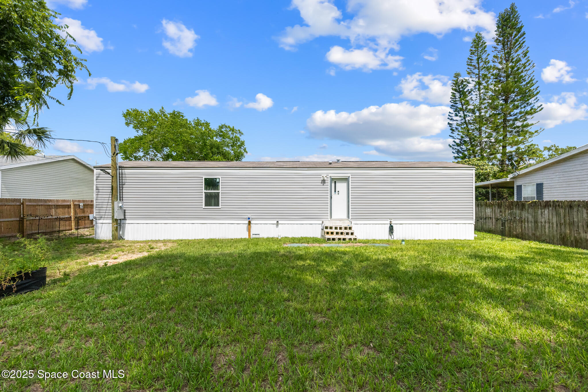 7011 Fern Drive