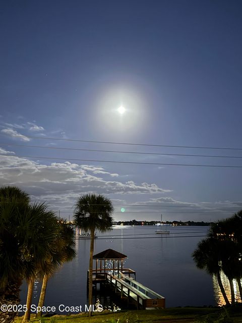 29 Riverside Drive 203 Cocoa FL 32922