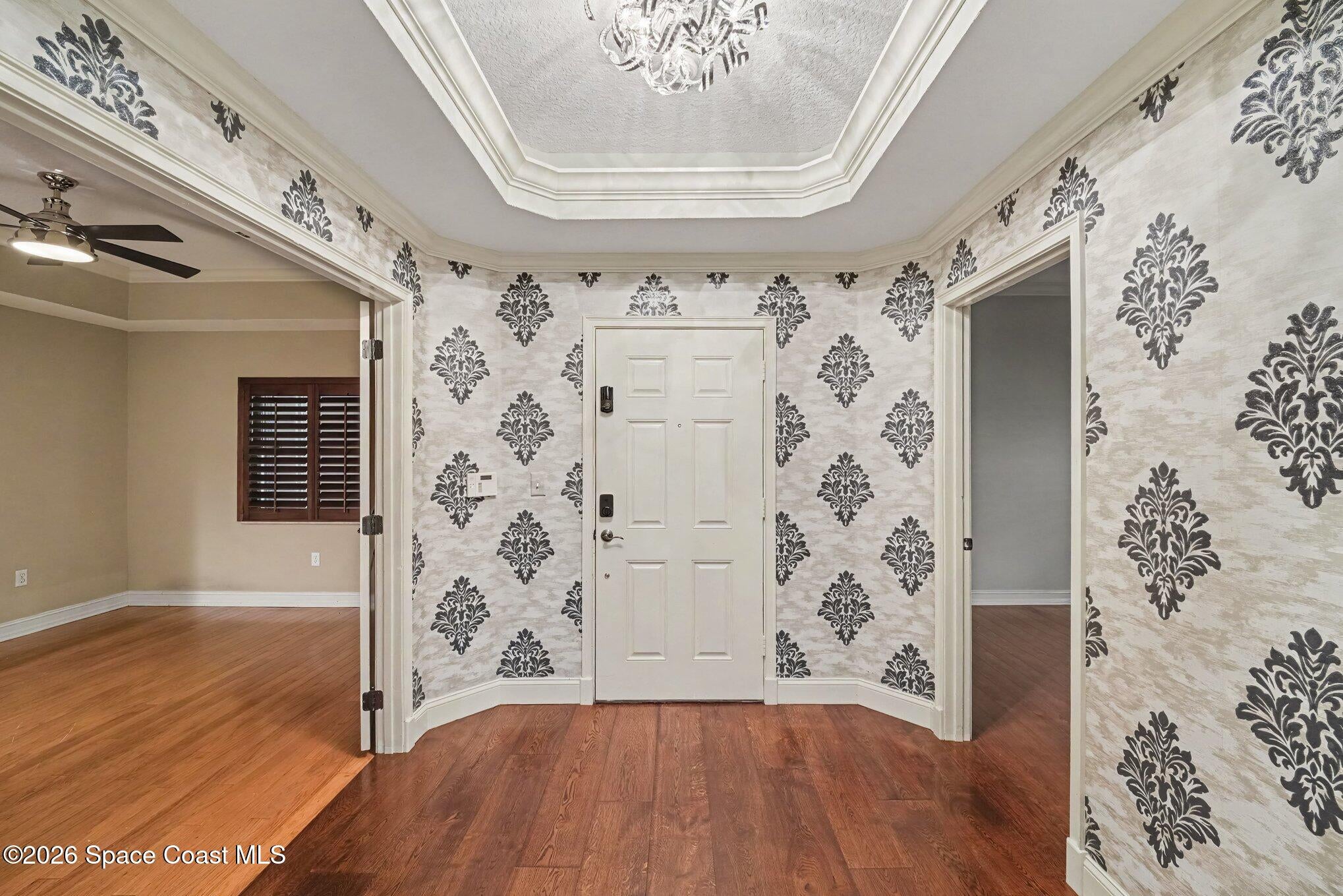 29 Riverside Drive 203