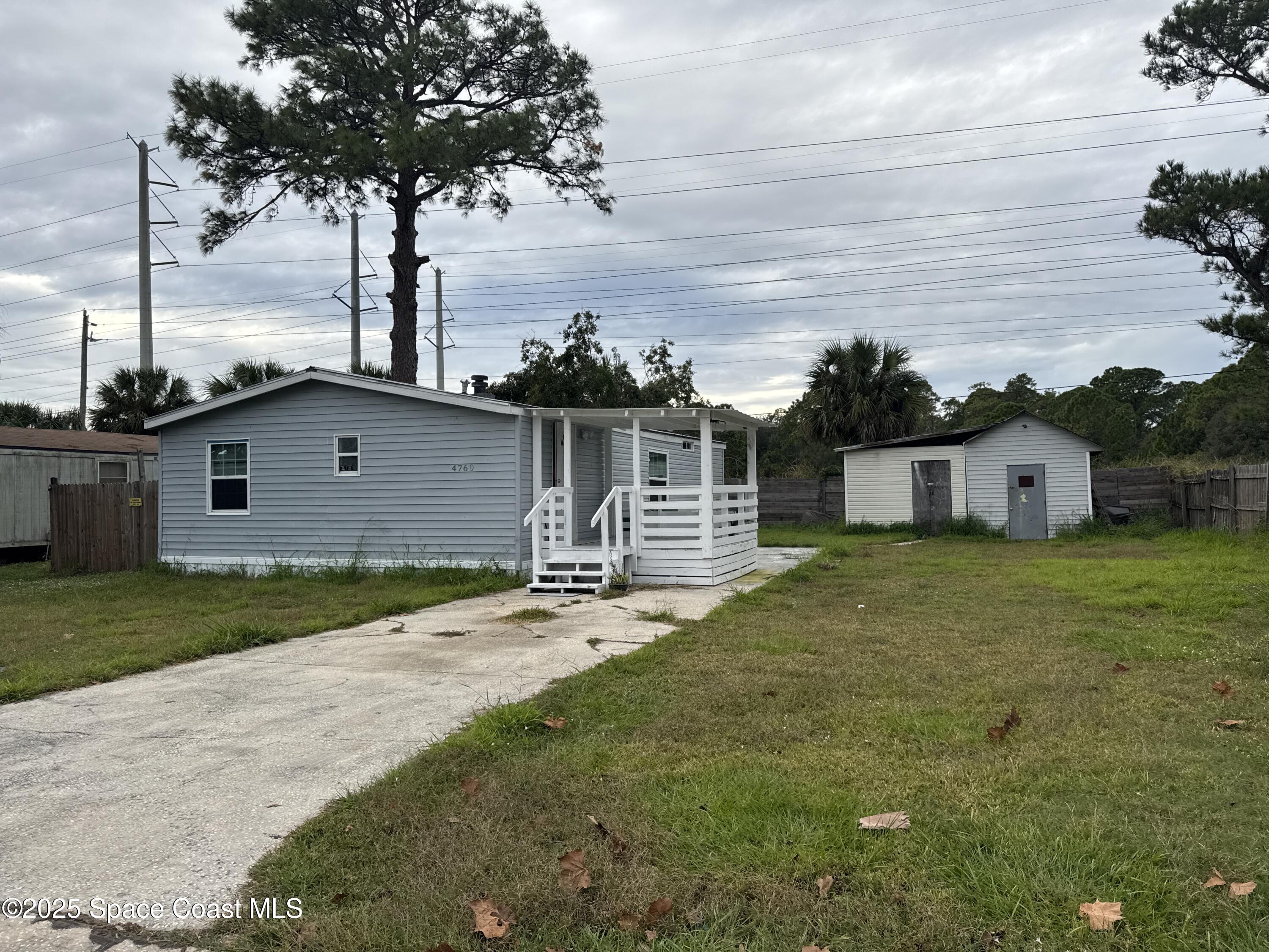 4760 Lake Ontario Drive