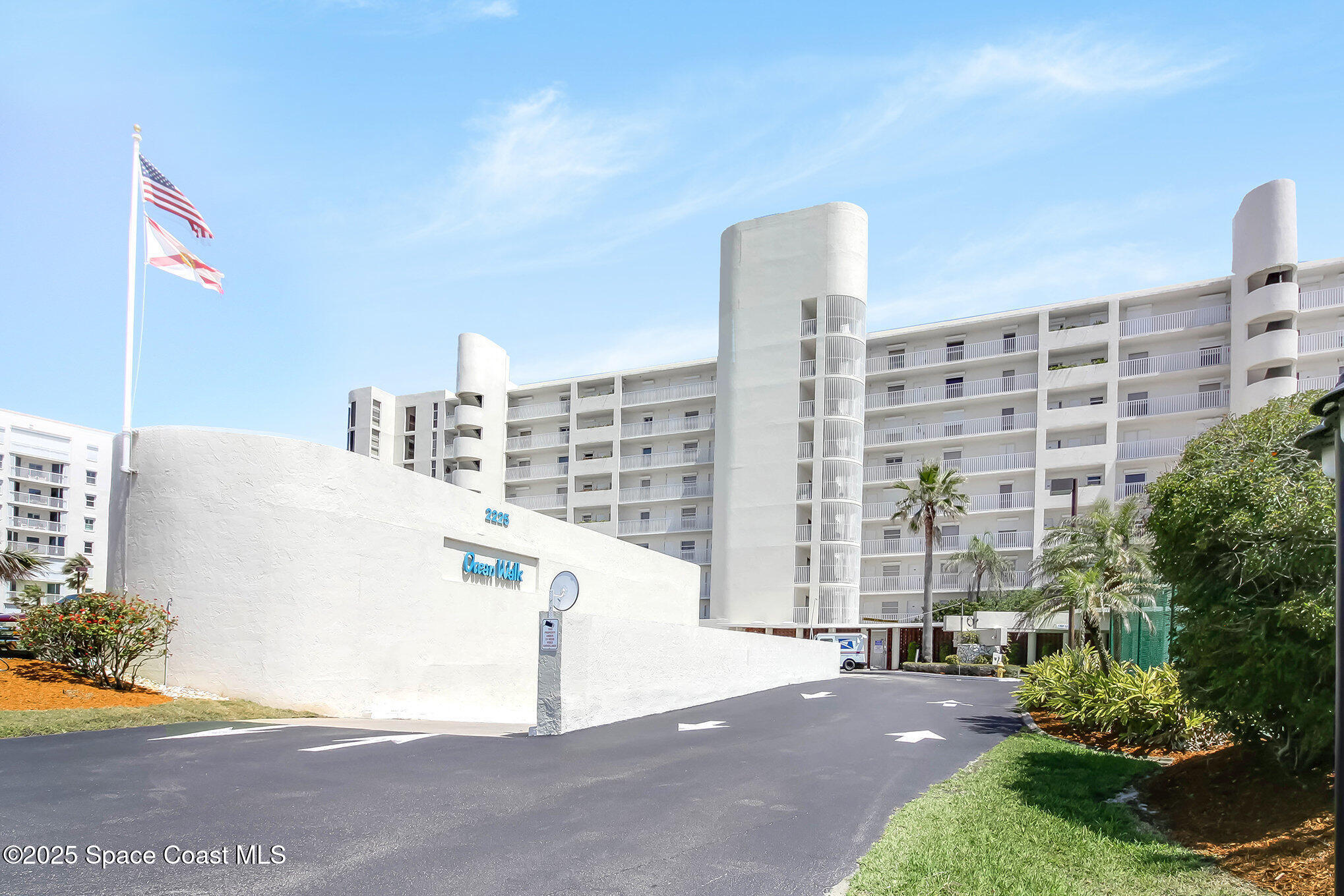 2225 Highway A1a Highway #705