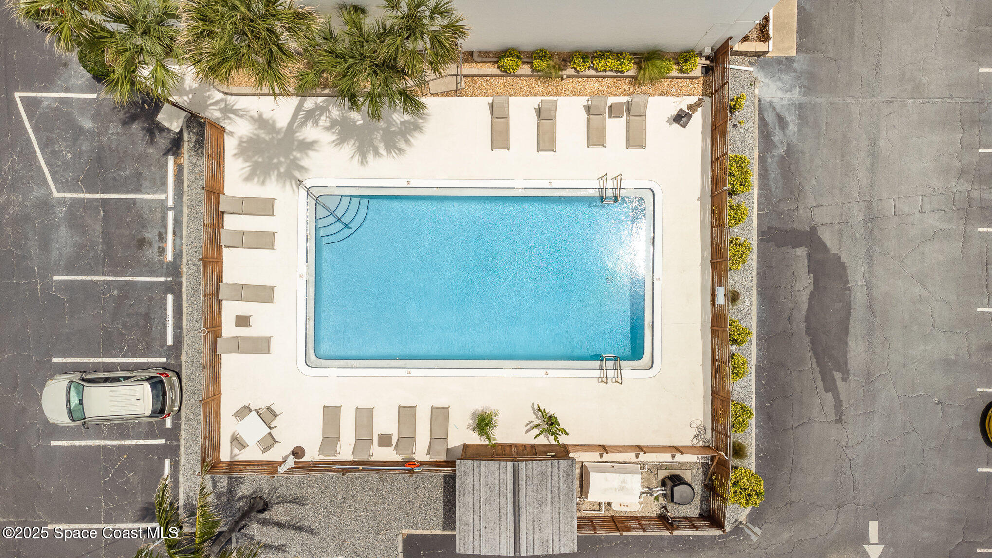 333 N Atlantic Avenue 222