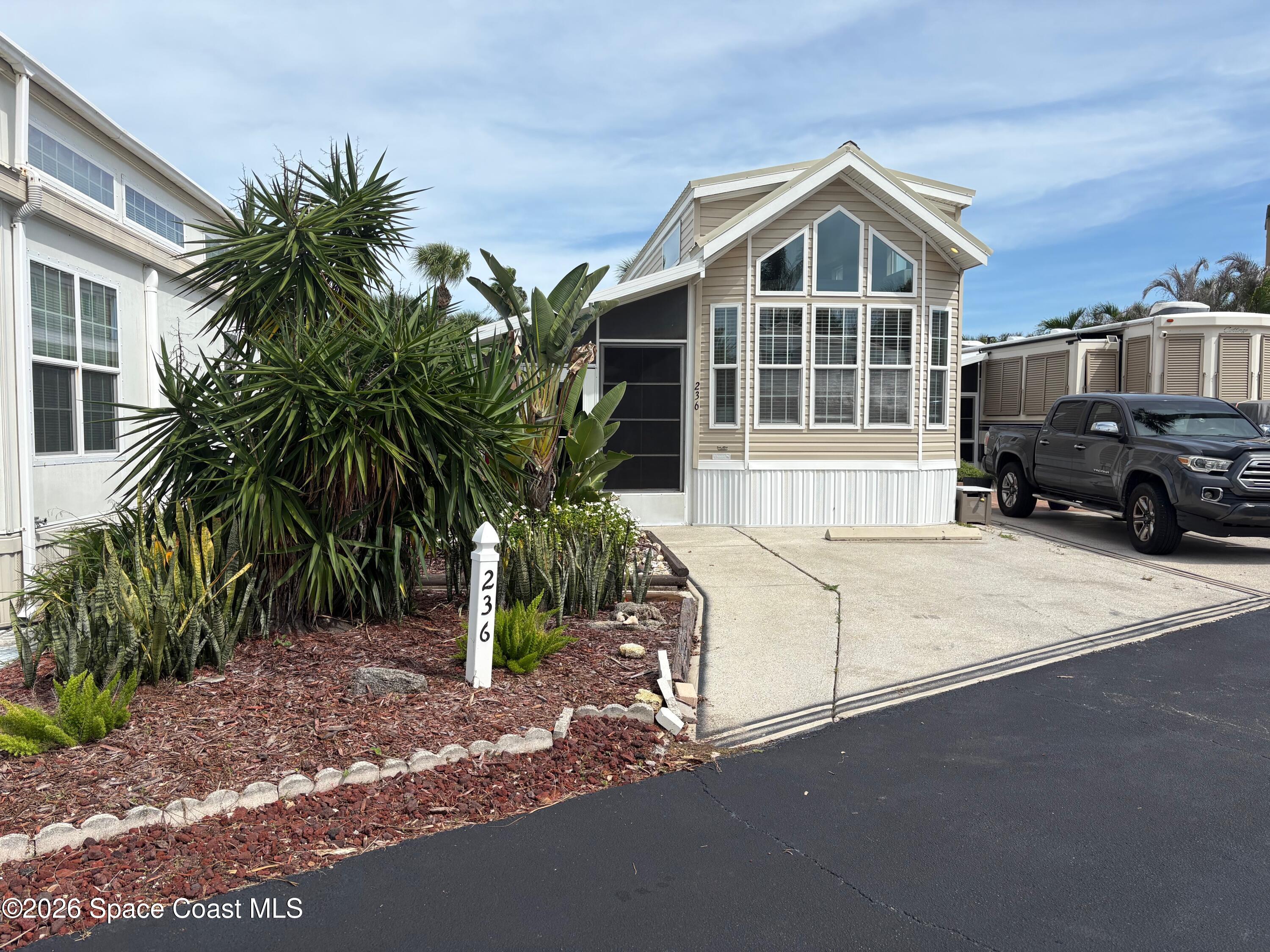 236 Pier Lane 482