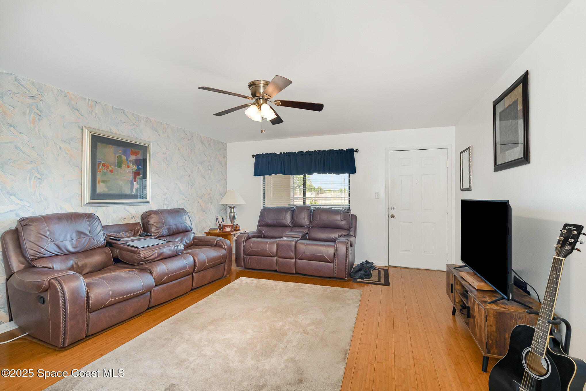 1515 Huntington Lane 423