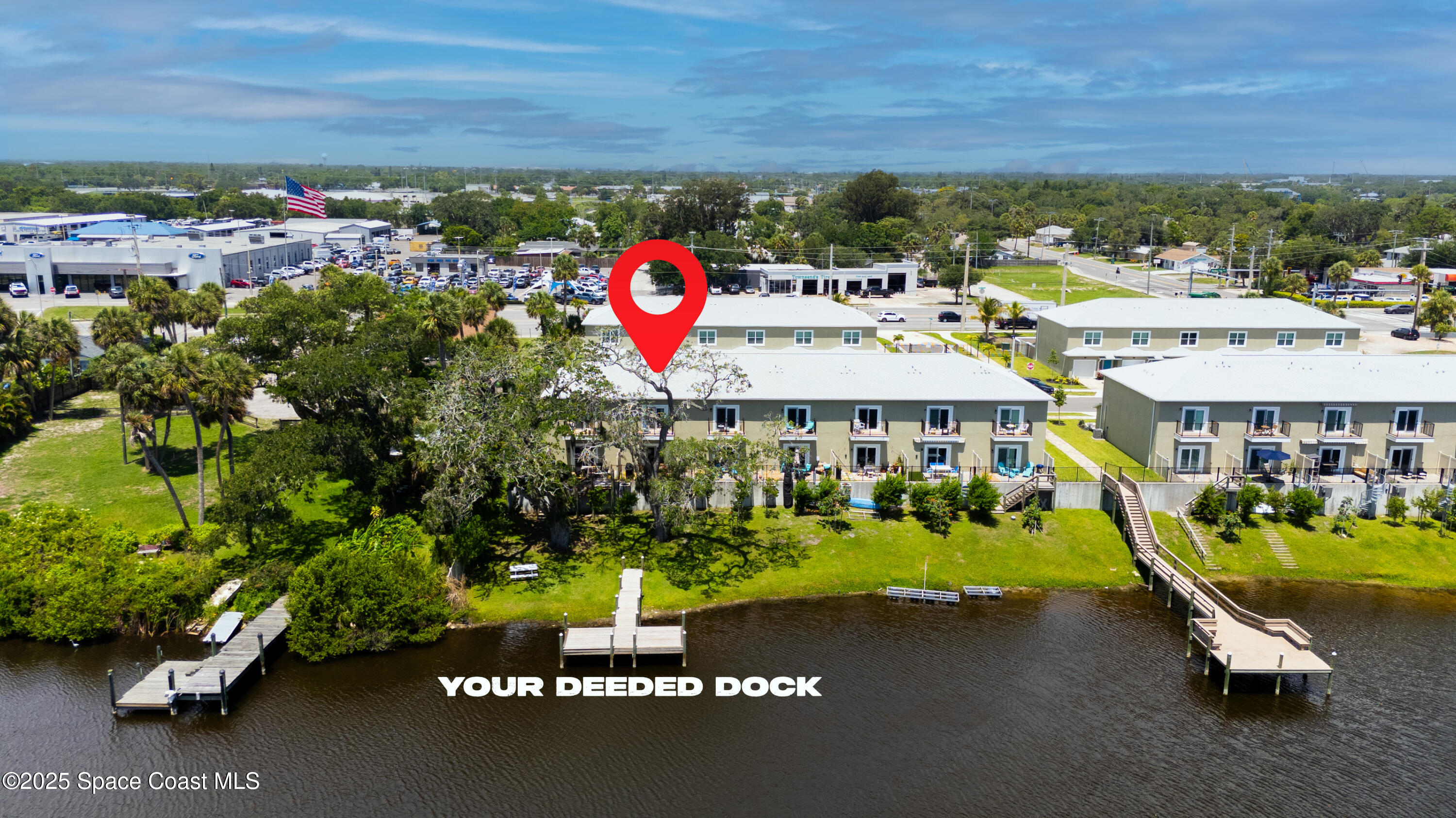 833 Paddleboard Court