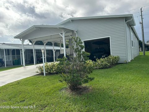 919 Vireo Drive Barefoot Bay FL 32976