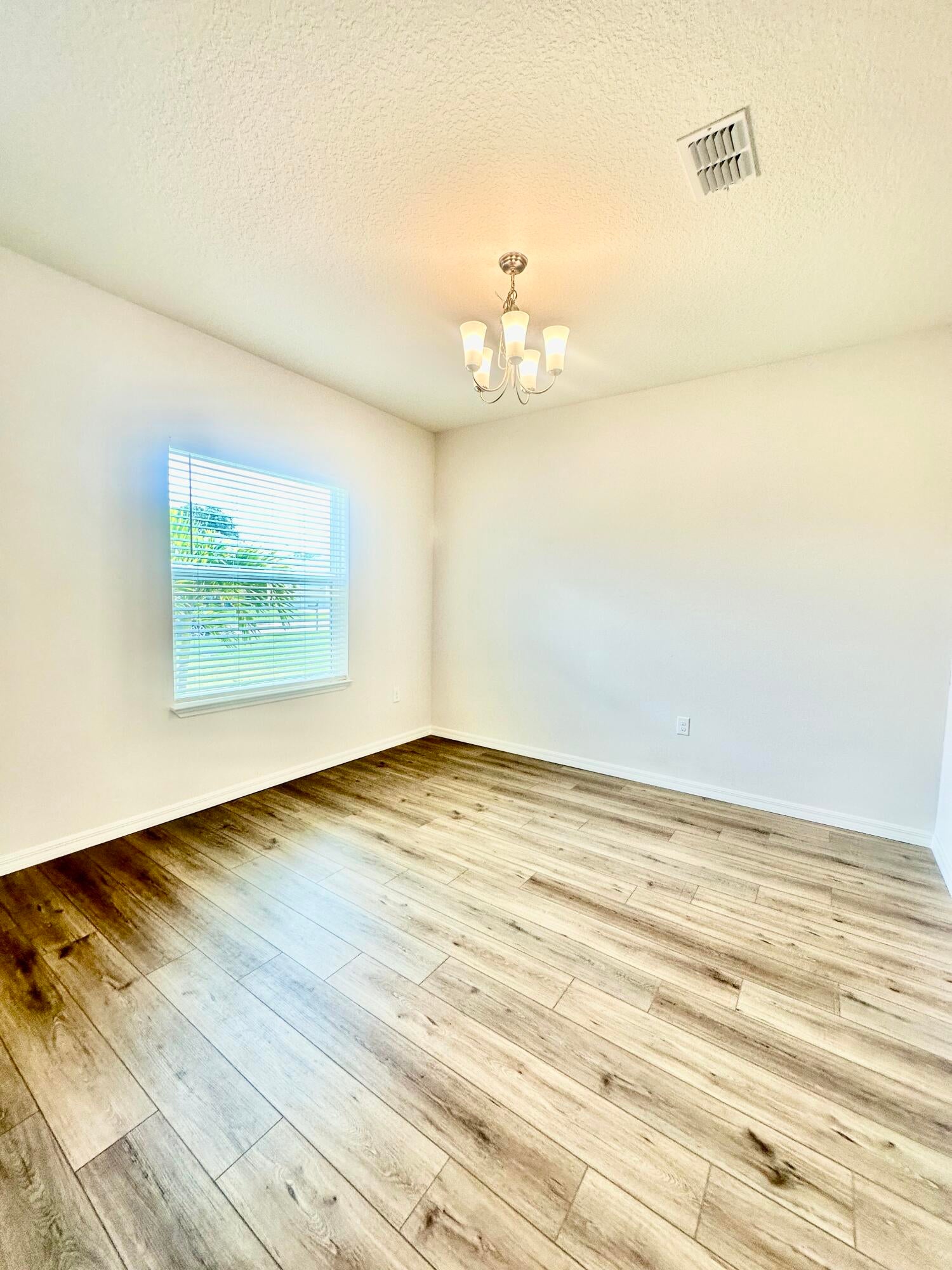 872 Covington Court