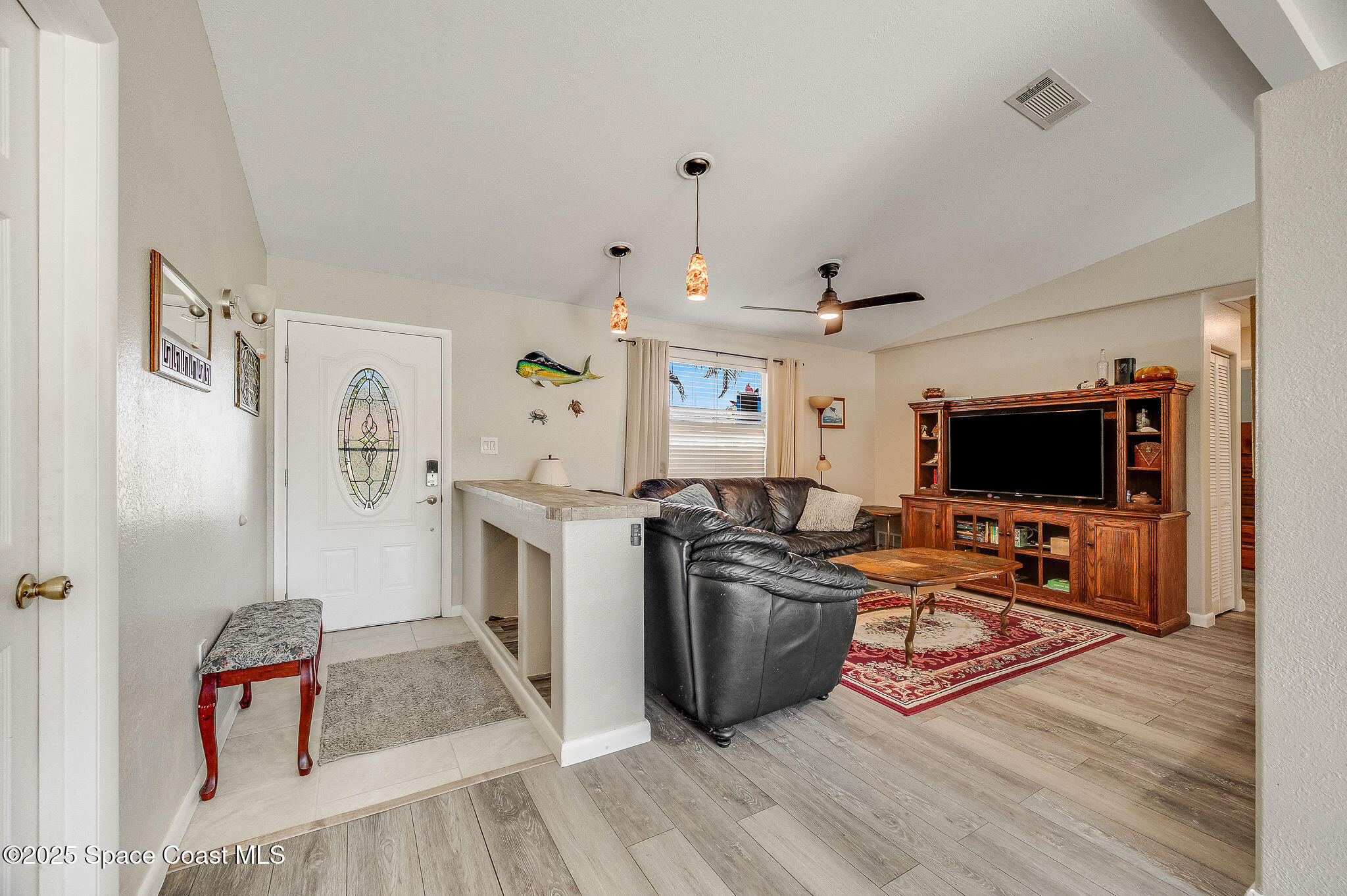 871 Hawaii Avenue NW