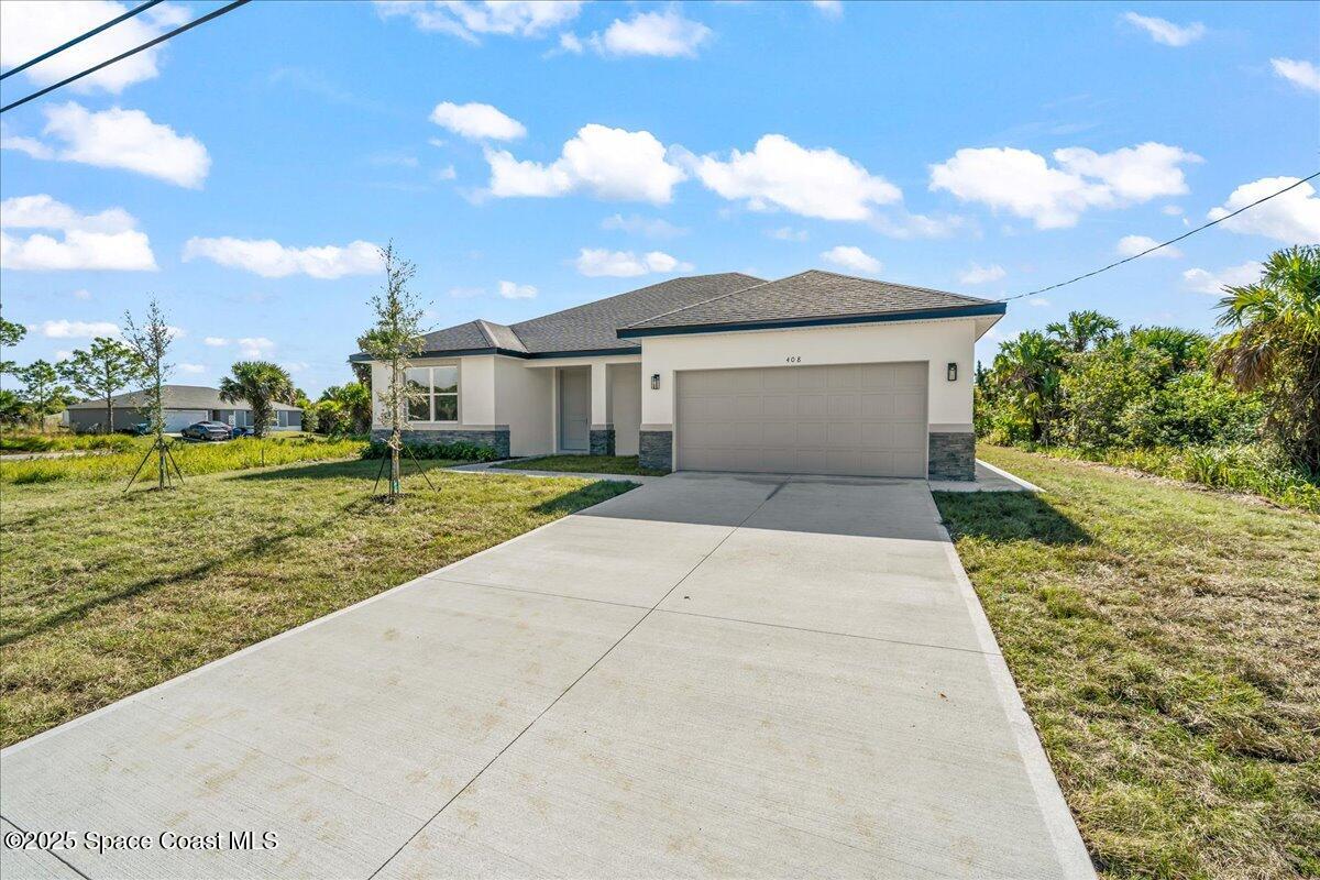 408 St Andre Boulevard SW