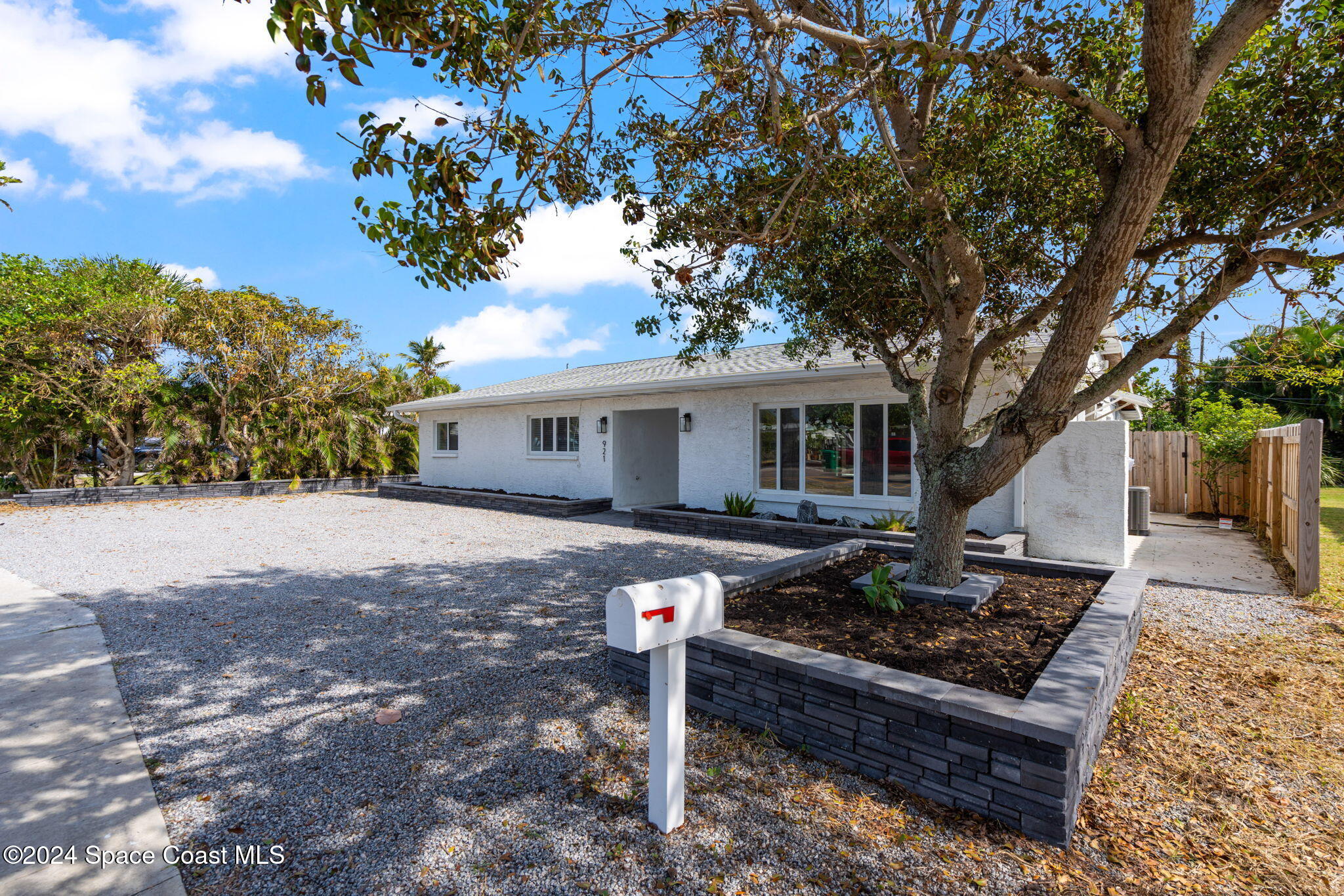 921 S Orlando Avenue