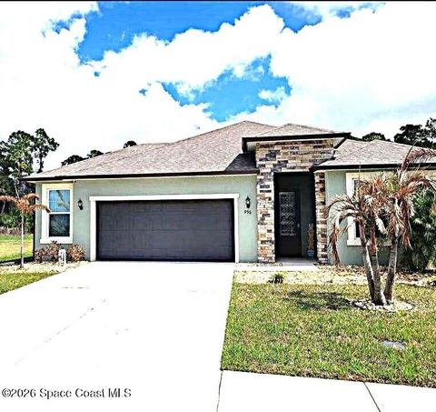 Photo of 996 Corbin Circle SW, Palm Bay, FL 32908 (MLS # 1077496)