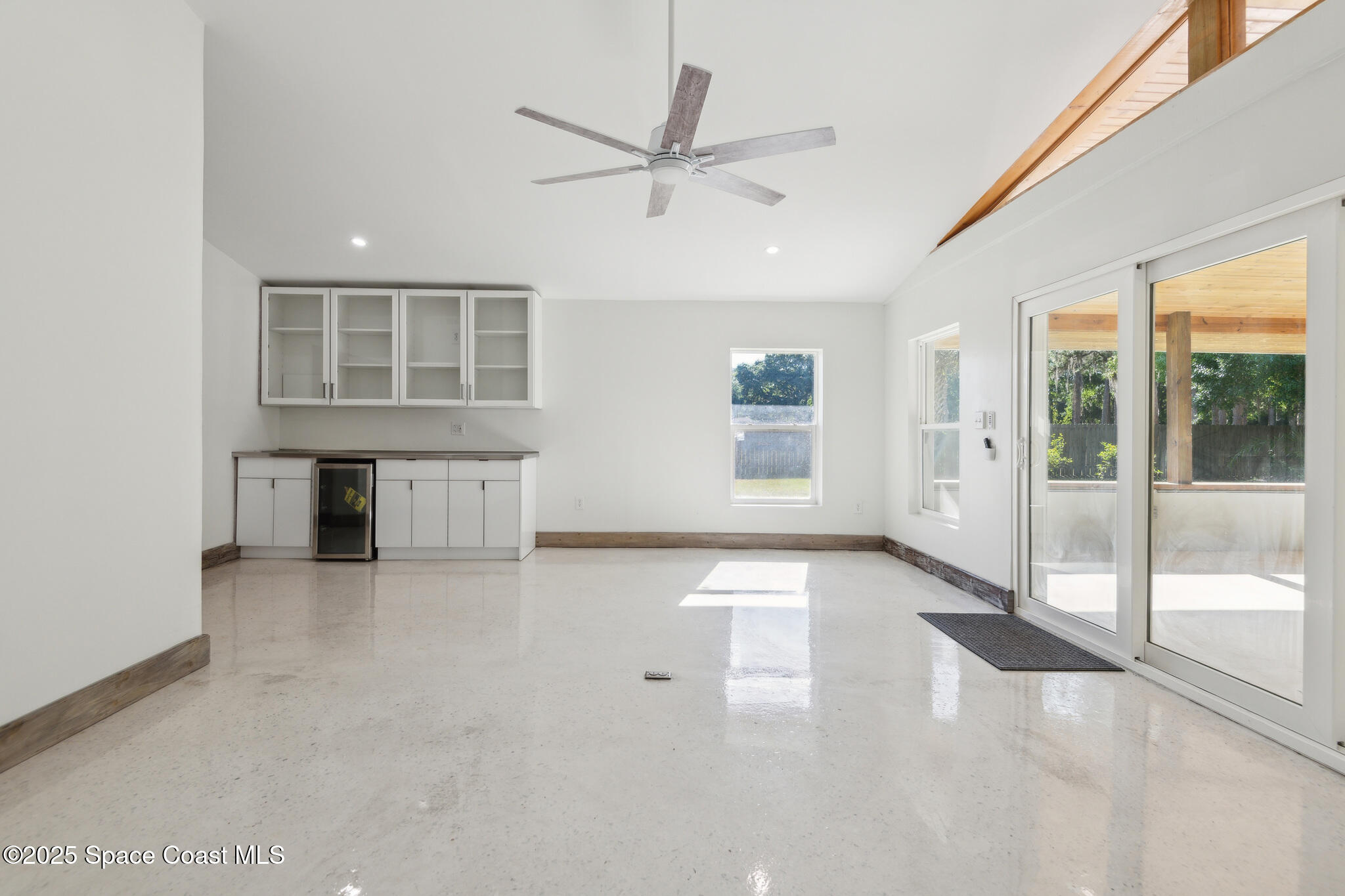 8575 Sheridan Road