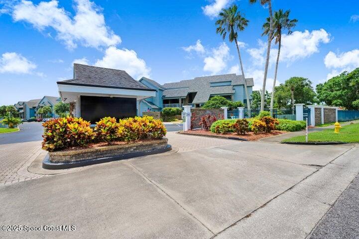 575 Shadow Wood Lane 222