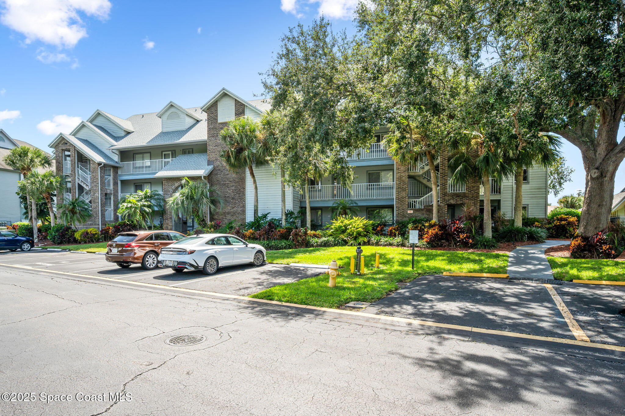 575 Shadow Wood Lane 222