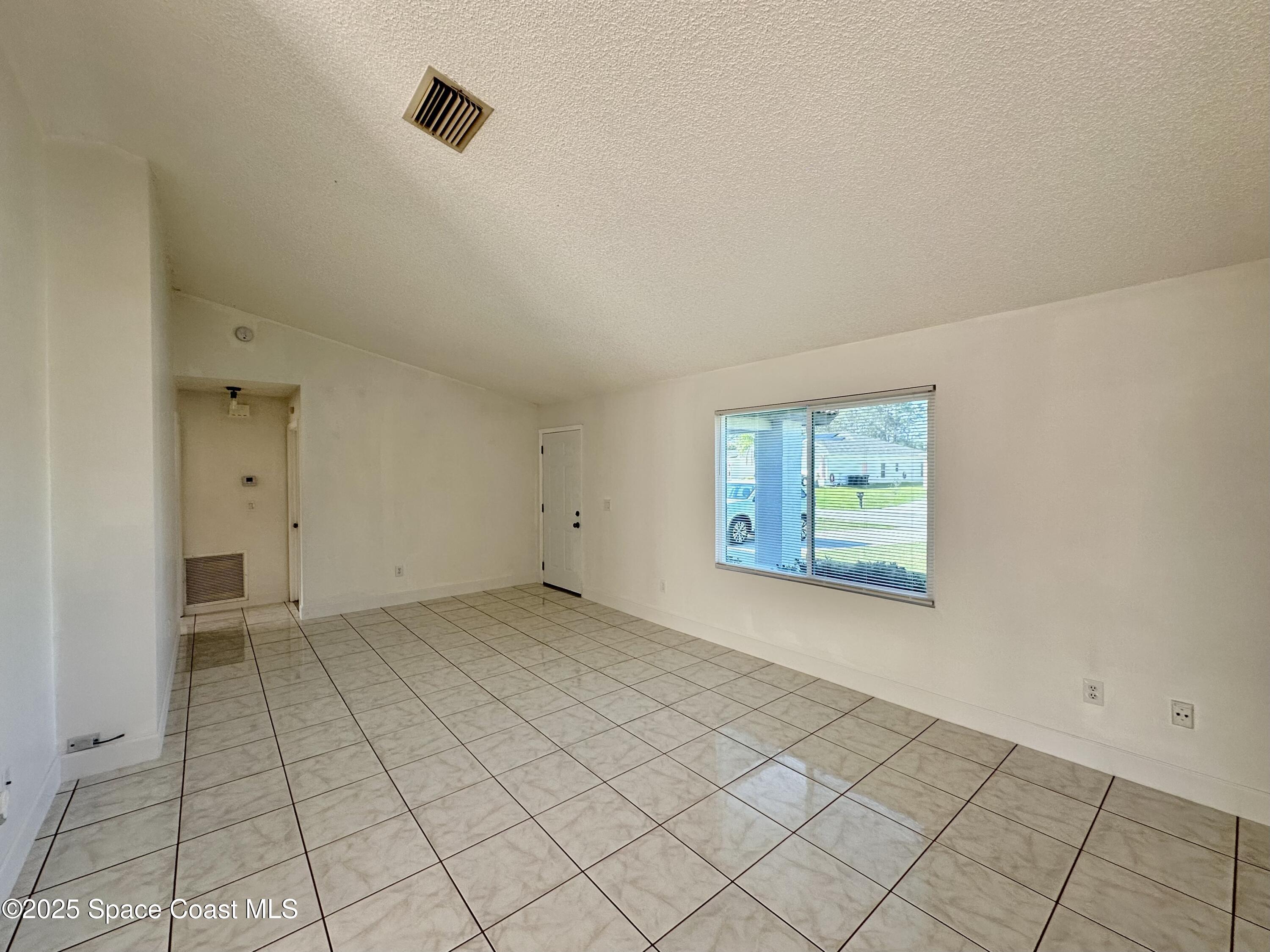 454 Vin Rose Circle SE