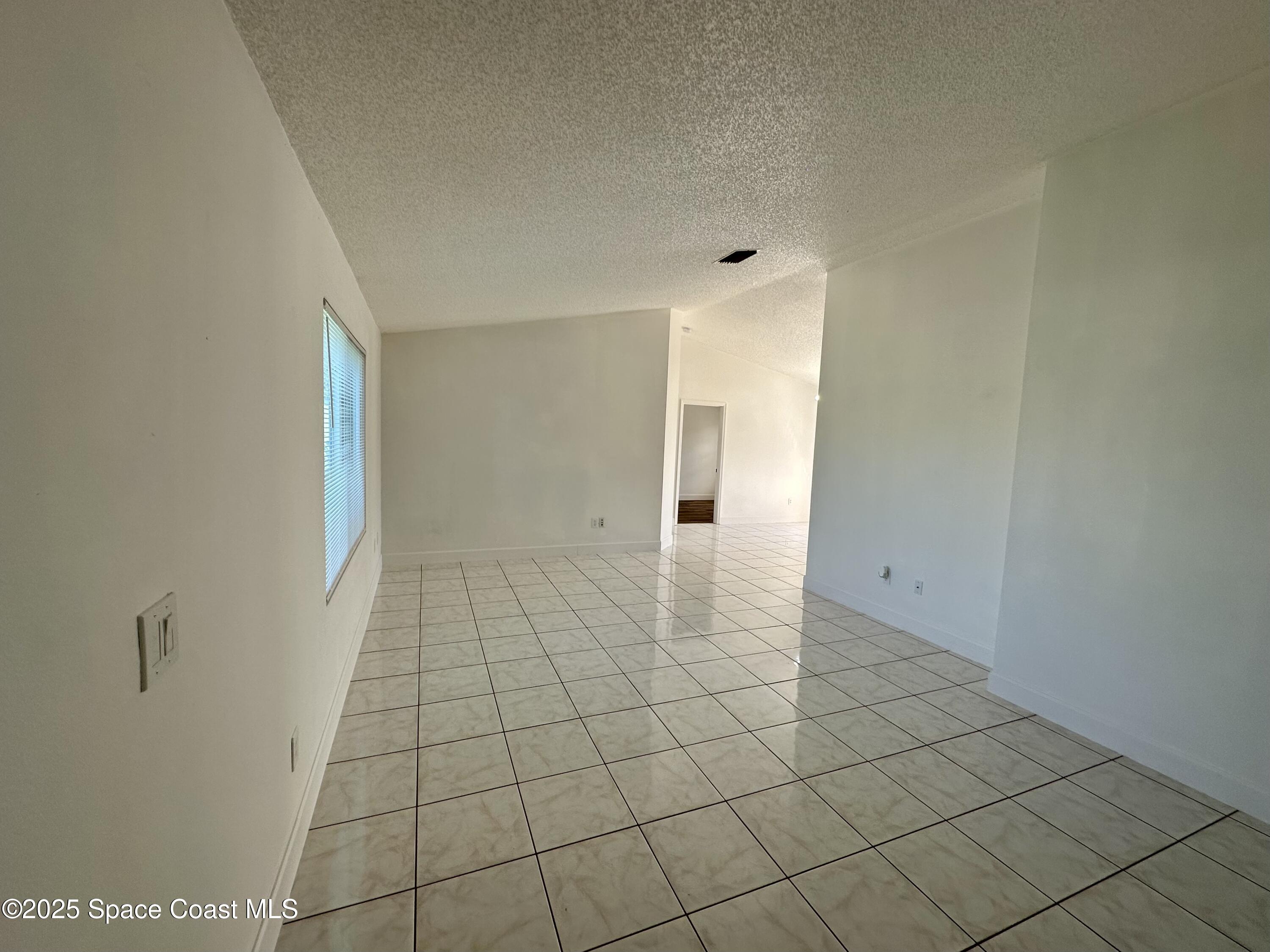 454 Vin Rose Circle SE