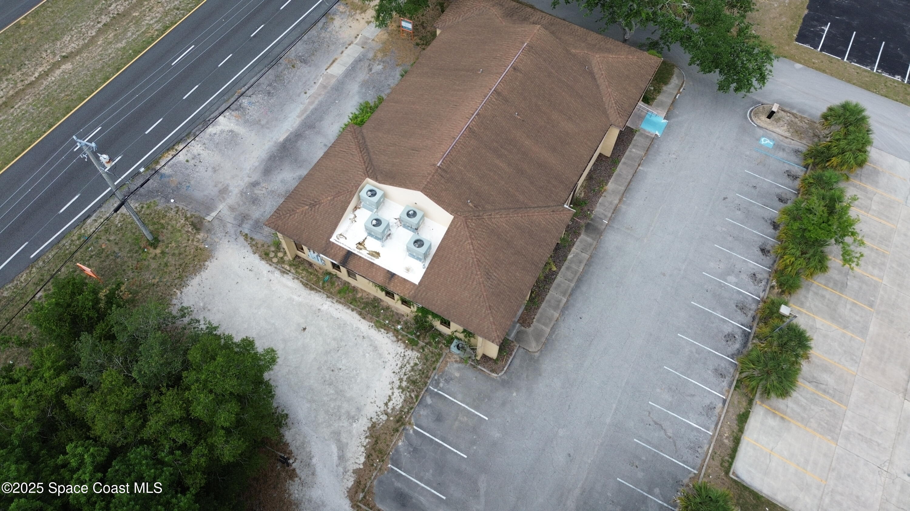 1855 Jess Parrish Court